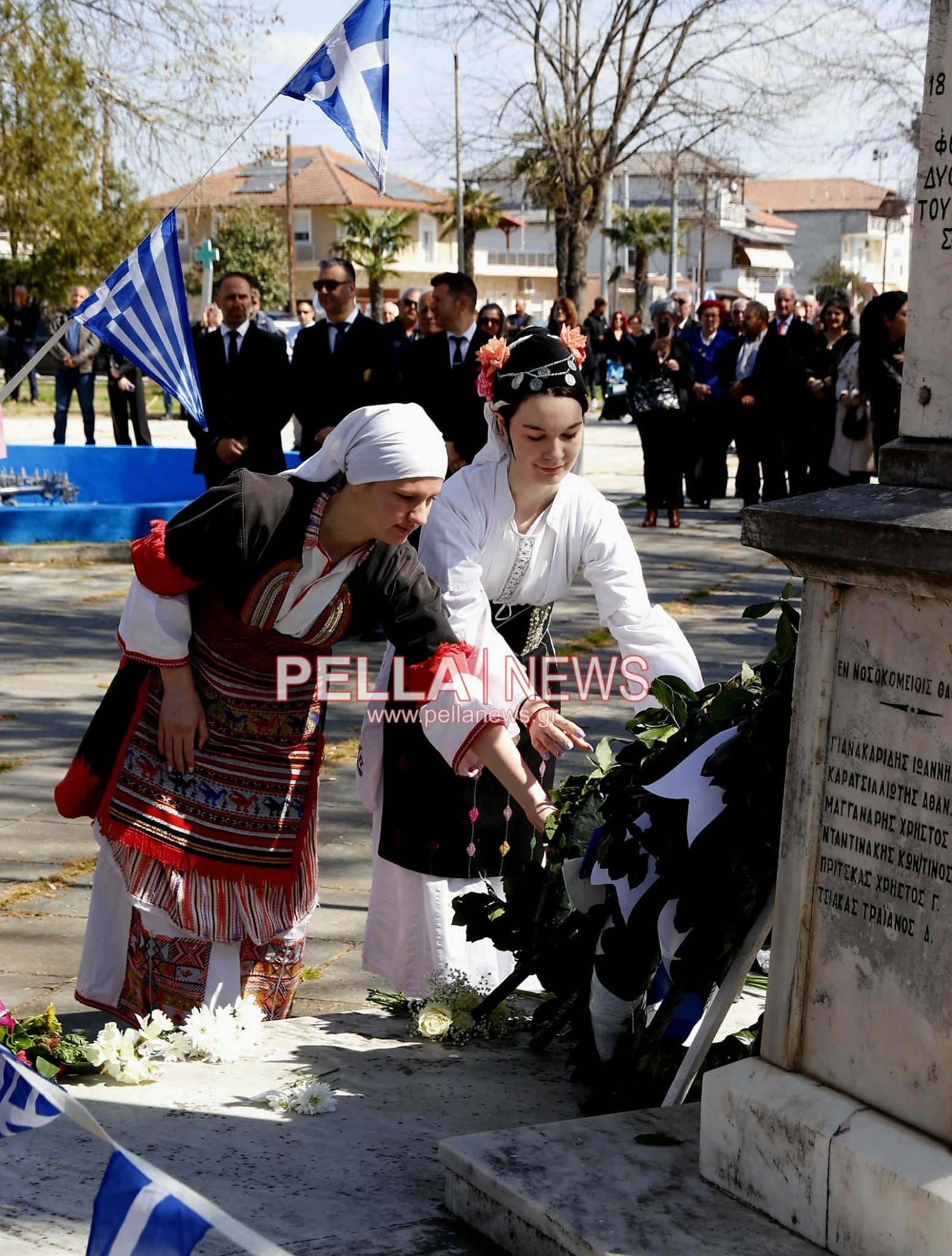 Παρέλαση 25ης Μαρτίου στους Γαλατάδες (φωτογραφίες & βιντεο)
