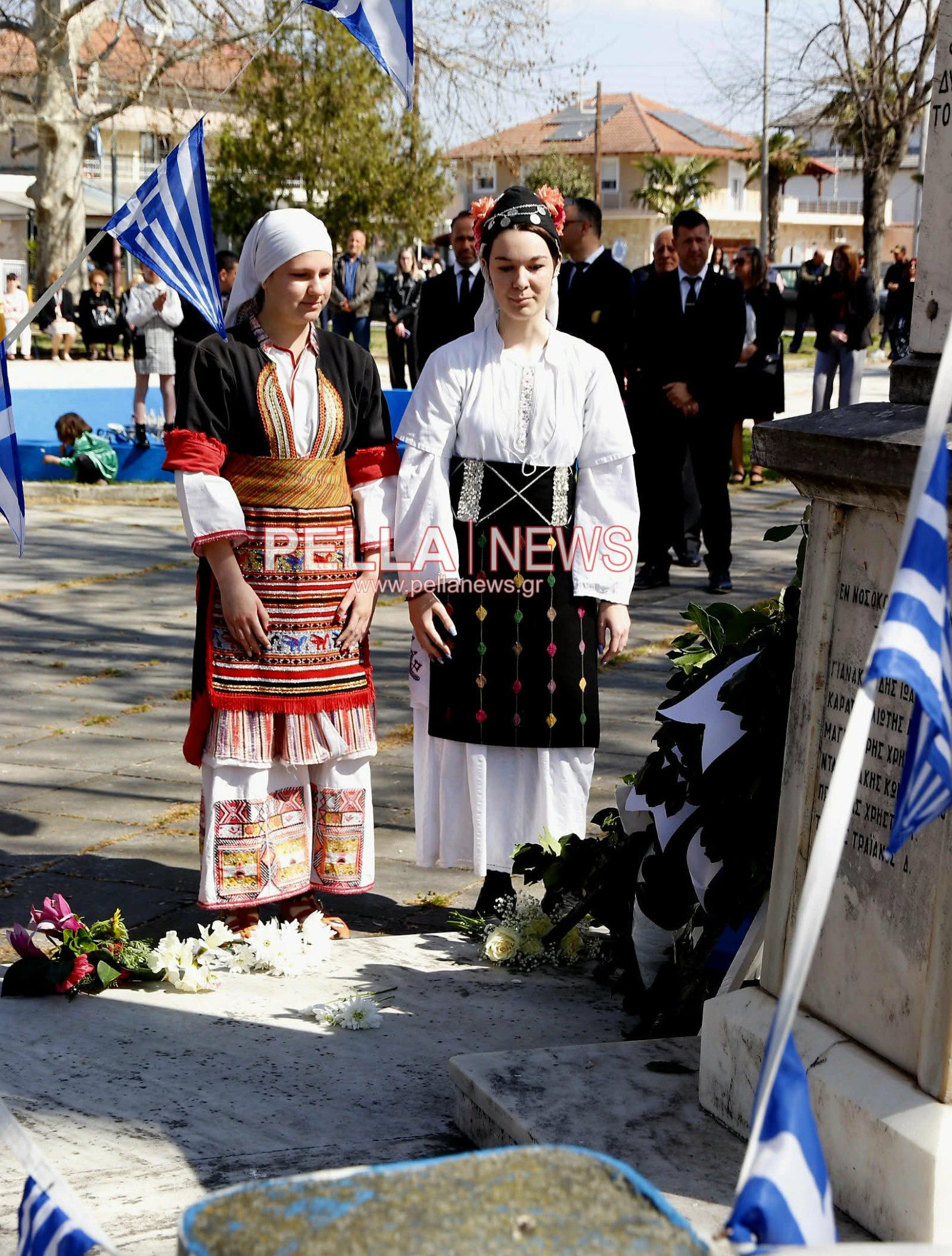 Παρέλαση 25ης Μαρτίου στους Γαλατάδες (φωτογραφίες & βιντεο)