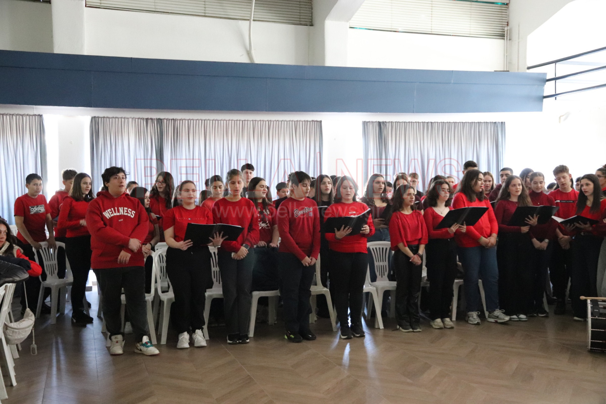 «Ρίμες και όνειρα» στη Σκύδρα: Μαθητές έδωσαν φωνή στην ποίηση μέσα από μια ξεχωριστή εκδήλωση (βιντεο)