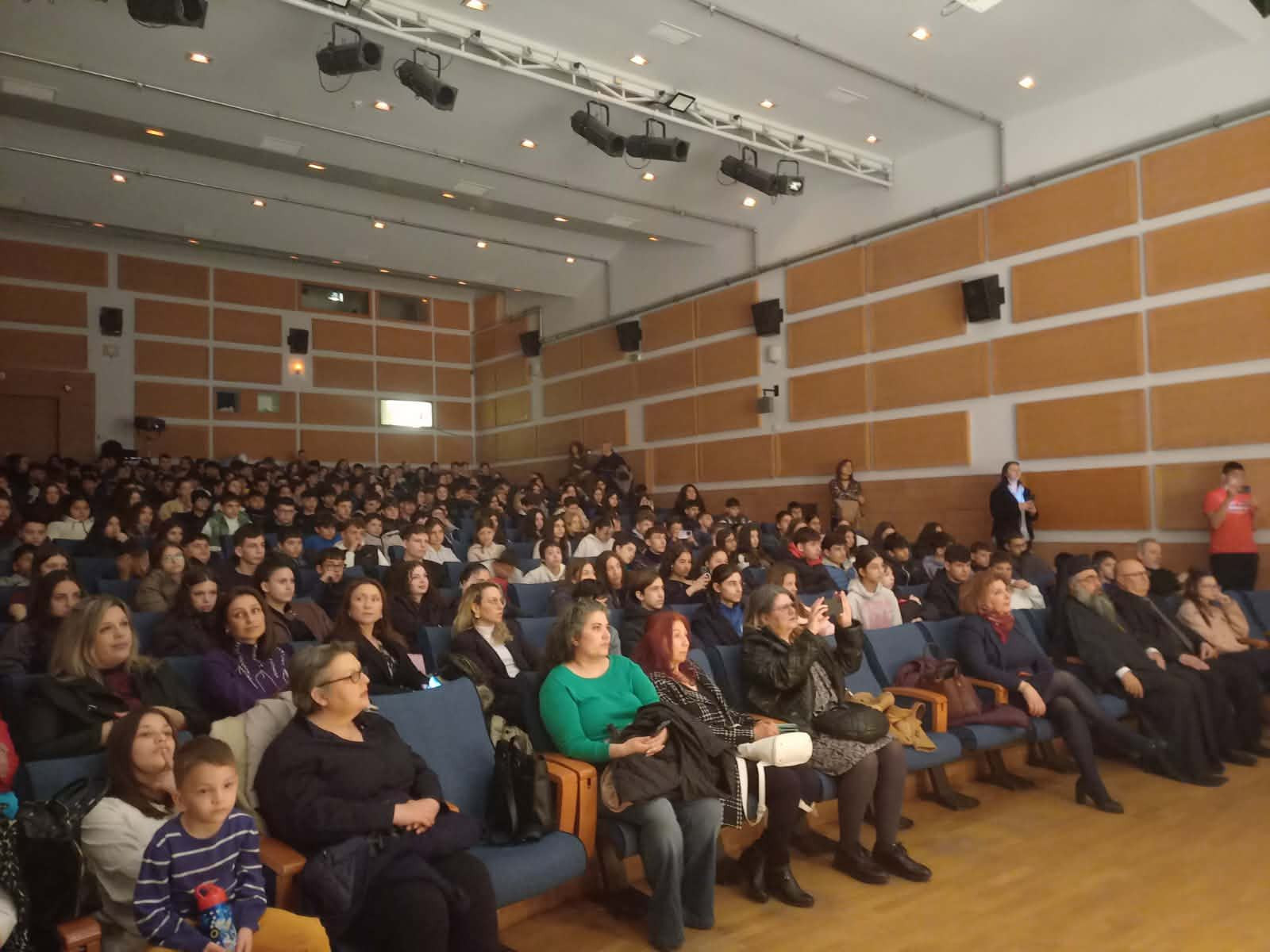 Μουσικοθεατρική παράσταση μαθητών 2ου Πειραματικού Γυμνασίου Κιλκίς  για την Ελληνική Επανάσταση