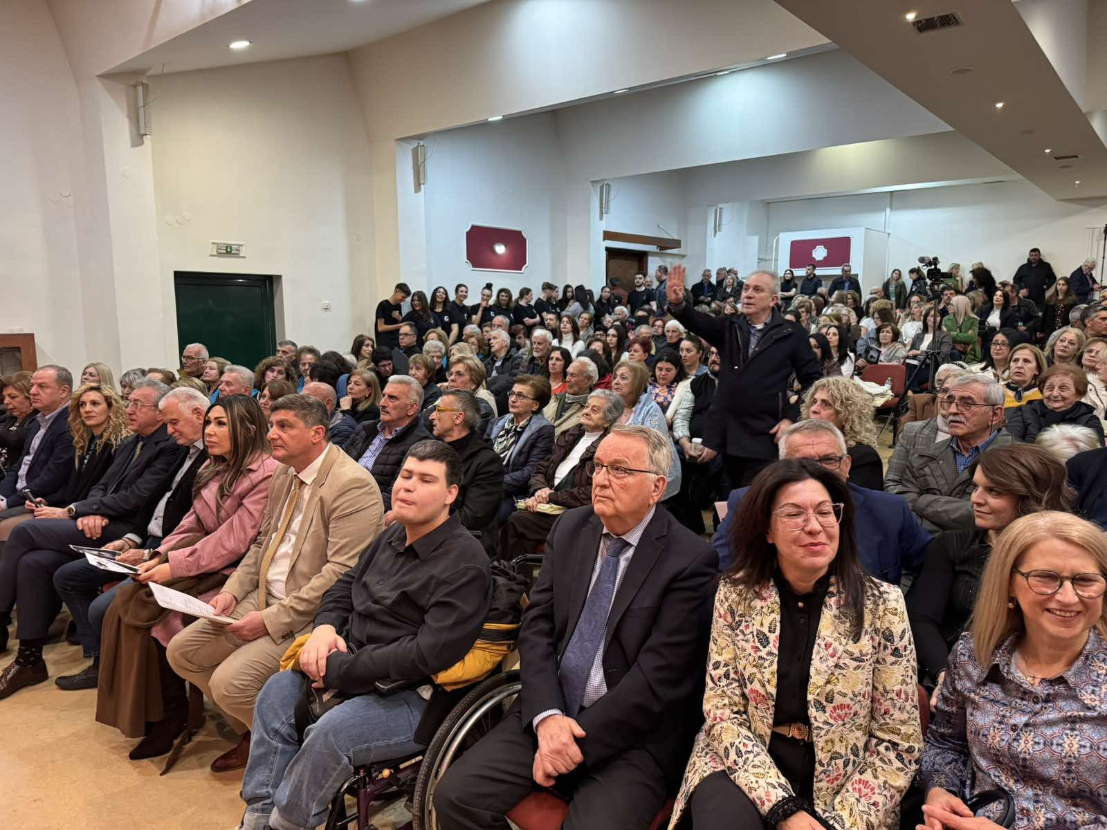 Βραδιά πολιτισμού και συγκίνησης στην Κρύα Βρύση με την παρουσίαση του βιβλίου «Καθαρμός»