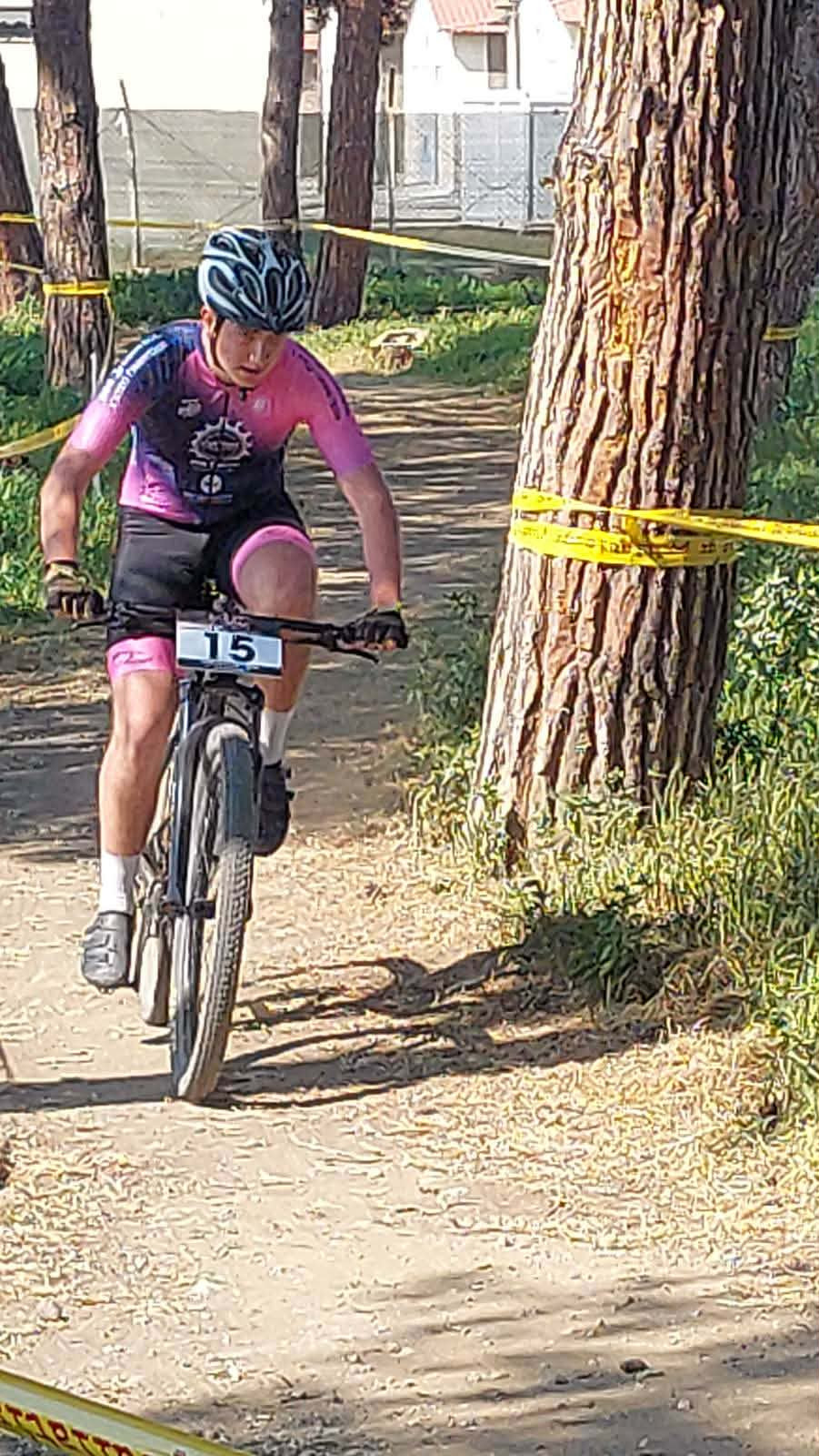 Αθλητικός Ποδηλατικός Όμιλος Γιαννιτσών: Ένα Σαββατοκύριακο γεμάτο...βάθρα!