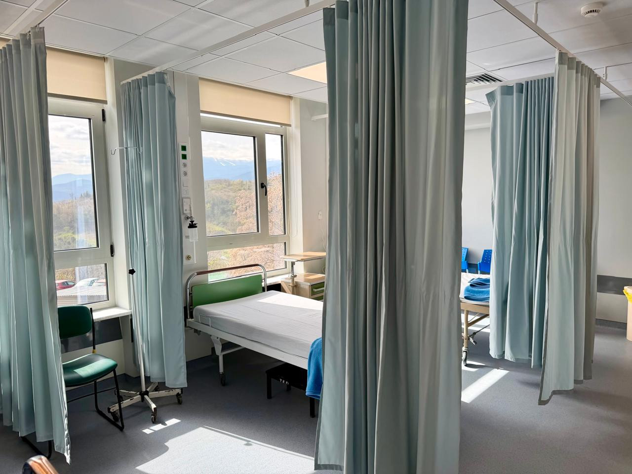 Επίσκεψη Λάκη Βασιλειάδη στα νέα ΤΕΠ και χειρουργεία που παραδόθηκαν σε Έδεσσα και Γιαννιτσά