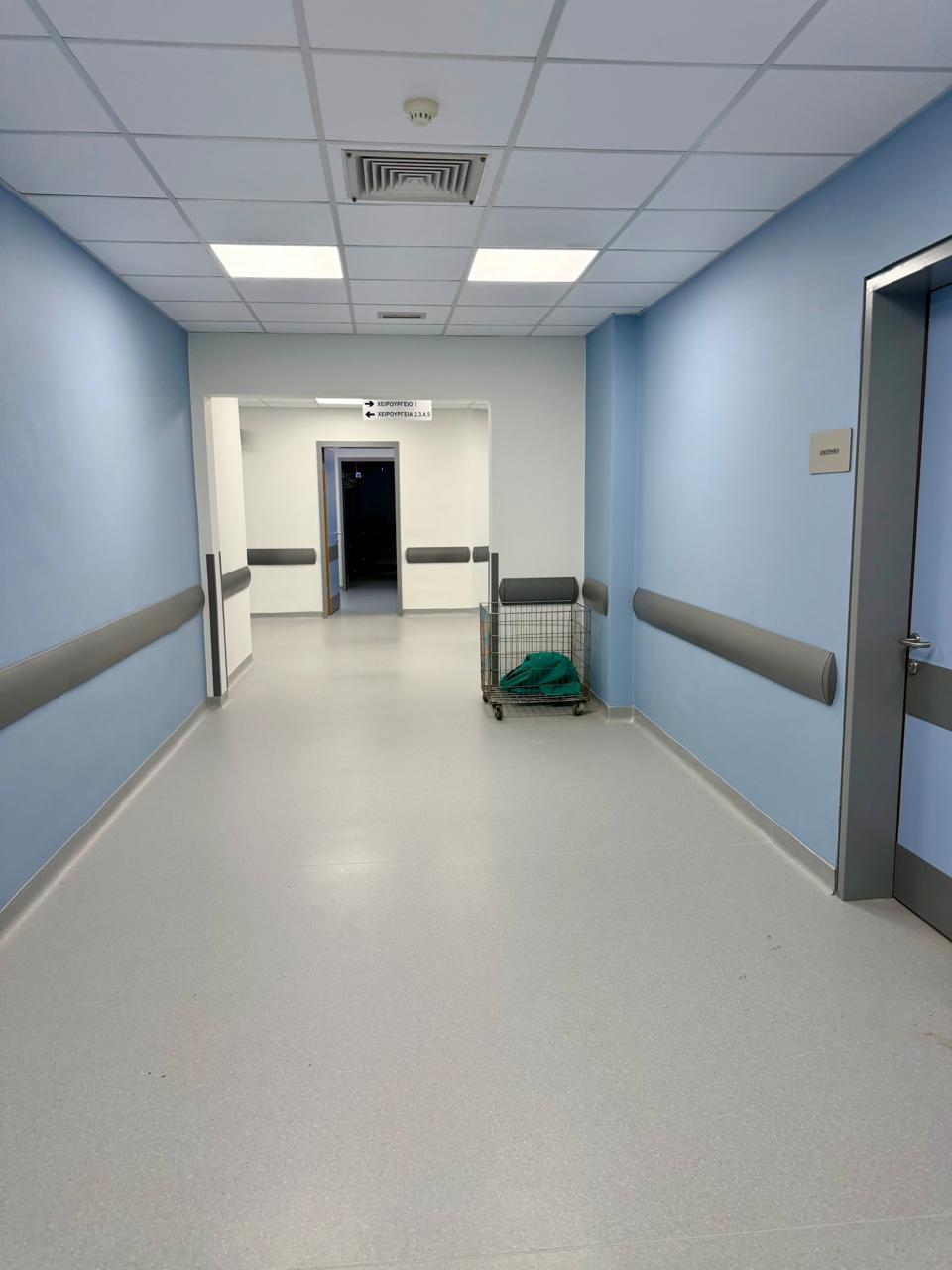 Επίσκεψη Λάκη Βασιλειάδη στα νέα ΤΕΠ και χειρουργεία που παραδόθηκαν σε Έδεσσα και Γιαννιτσά