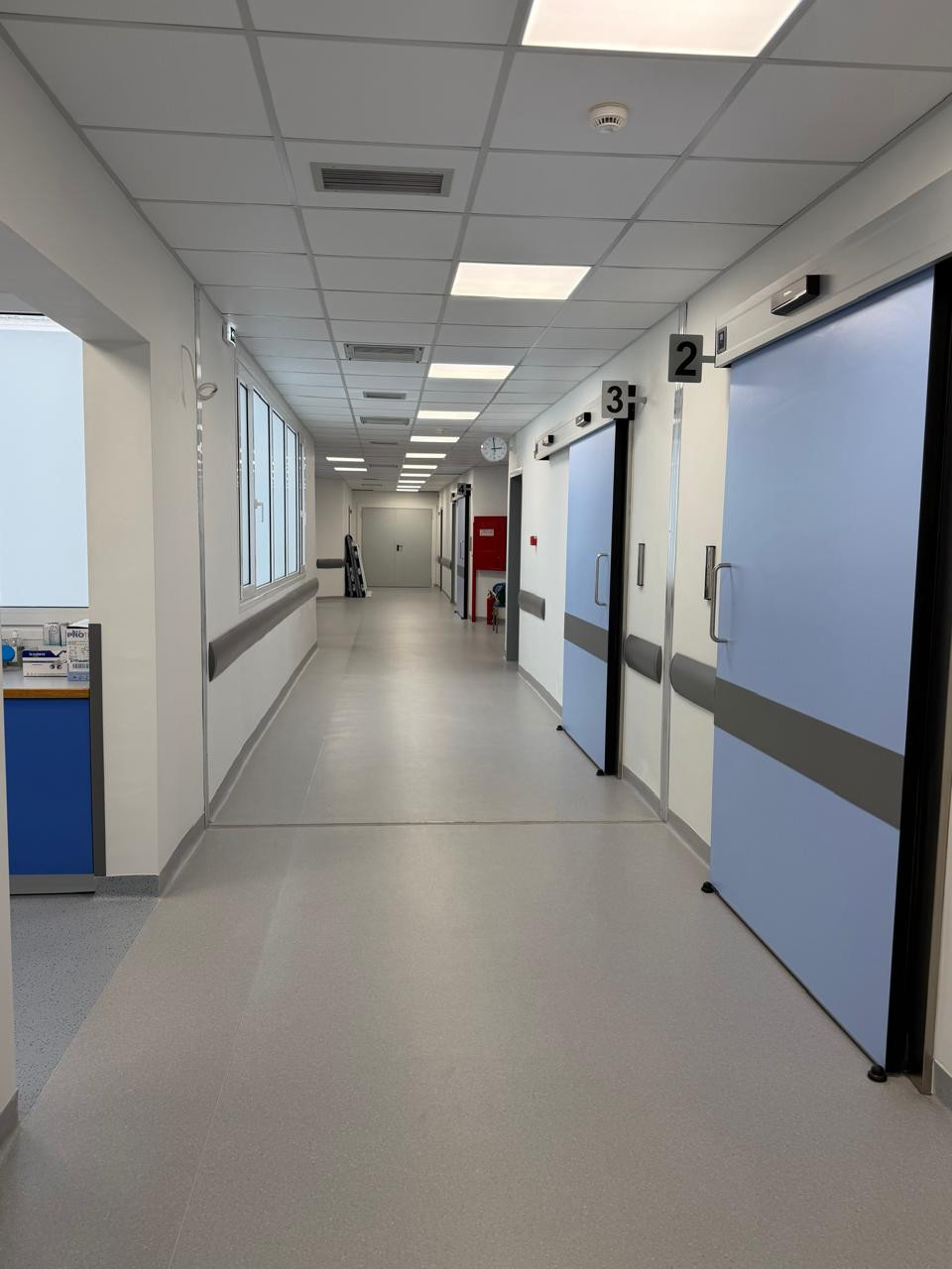 Επίσκεψη Λάκη Βασιλειάδη στα νέα ΤΕΠ και χειρουργεία που παραδόθηκαν σε Έδεσσα και Γιαννιτσά