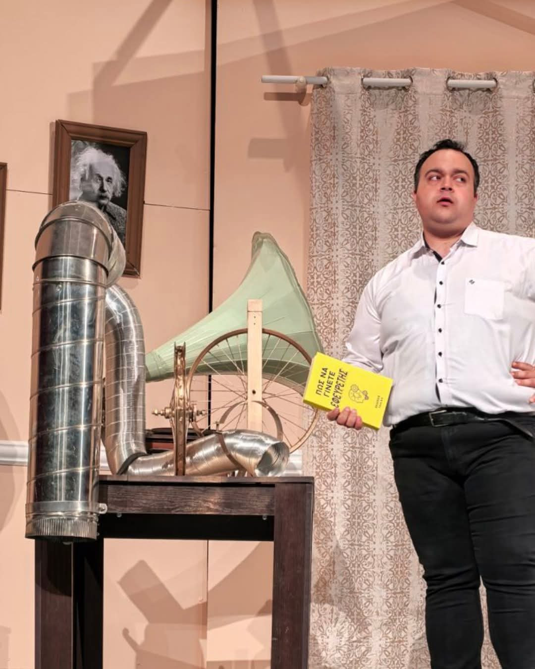 Γέλια, χειροκροτήματα και sold out - Ο ΕΡΑ.Σ.ΘΕ. κερδίζει το κοινό