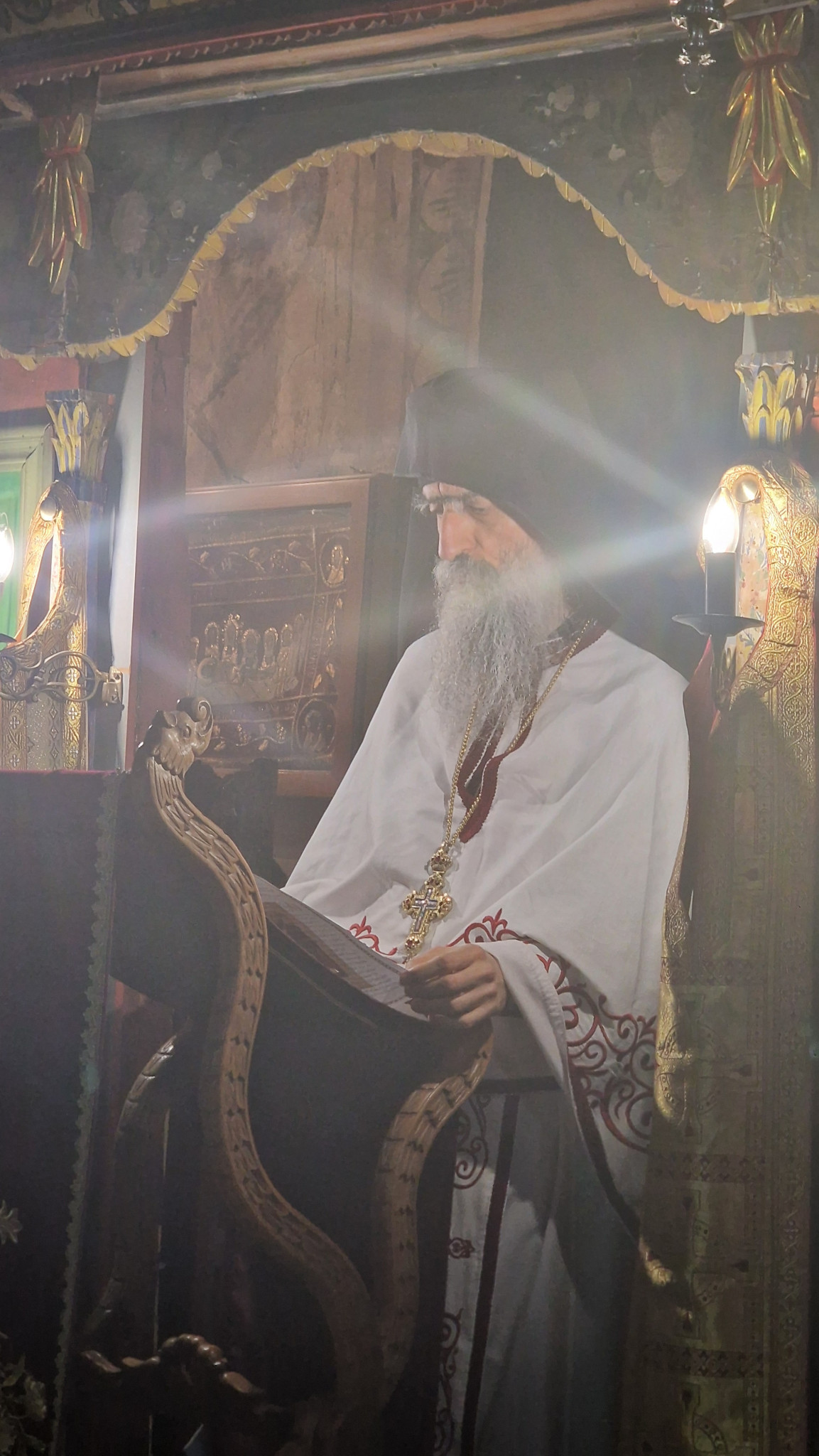 Με λαμπρότητα ο Εσπερινός της Αγάπης στην Ιερά Μονή Αρχαγγέλου Μιχαήλ Αλμωπίας παρουσία του Επισκόπου κ. Στεφάνου