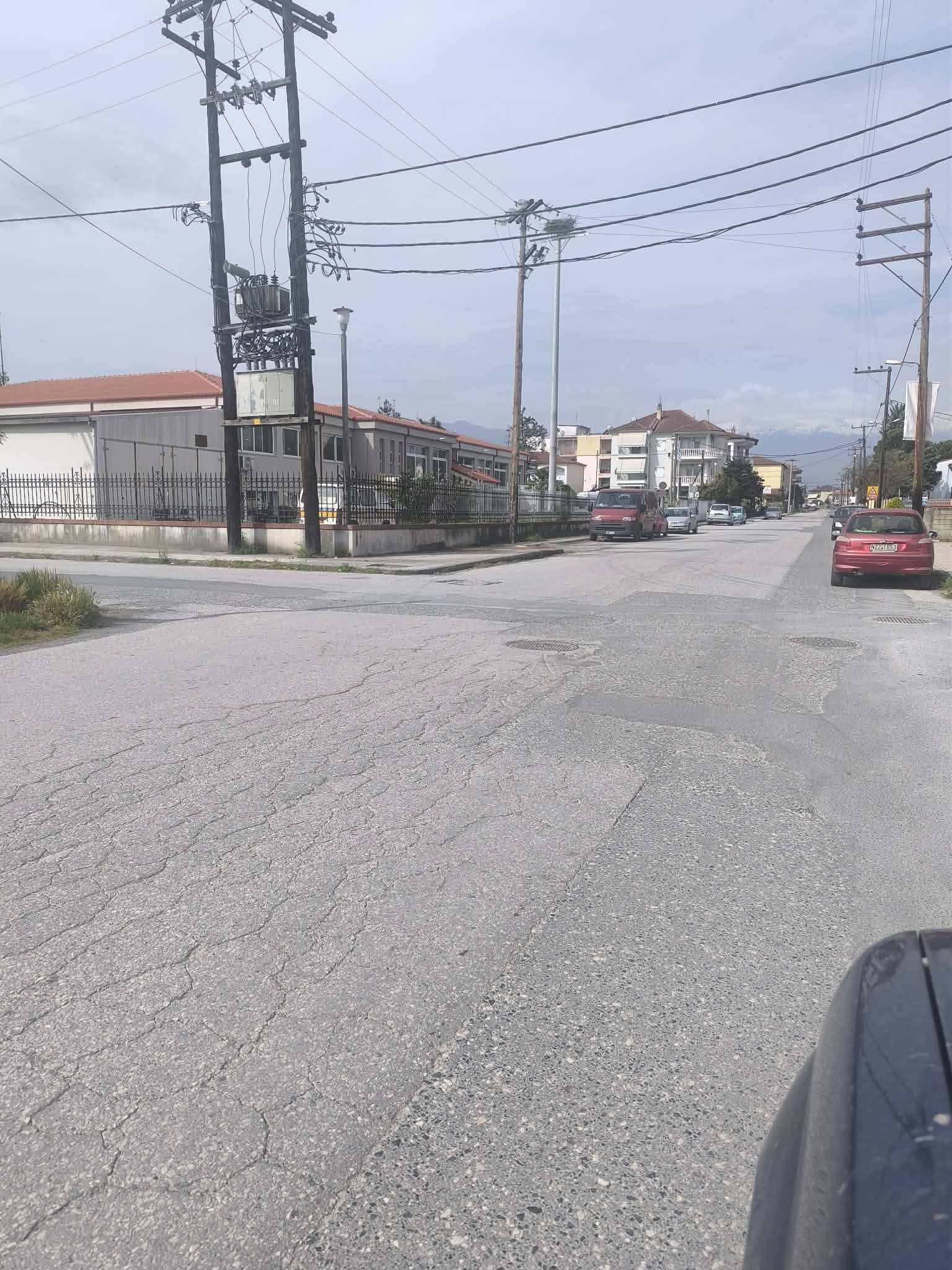 Εργασίες συντήρησης και παρεμβάσεις σε δημόσιες υποδομές