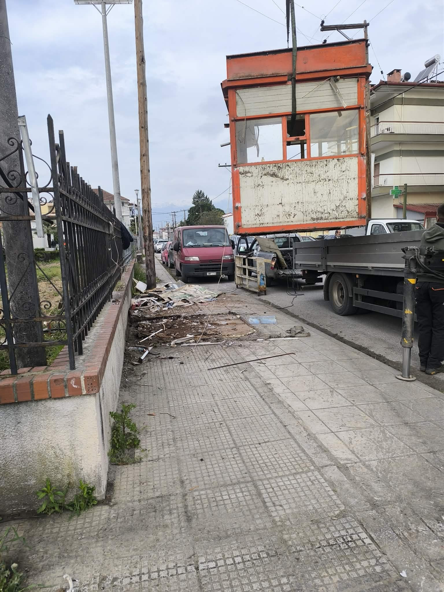 Εργασίες συντήρησης και παρεμβάσεις σε δημόσιες υποδομές