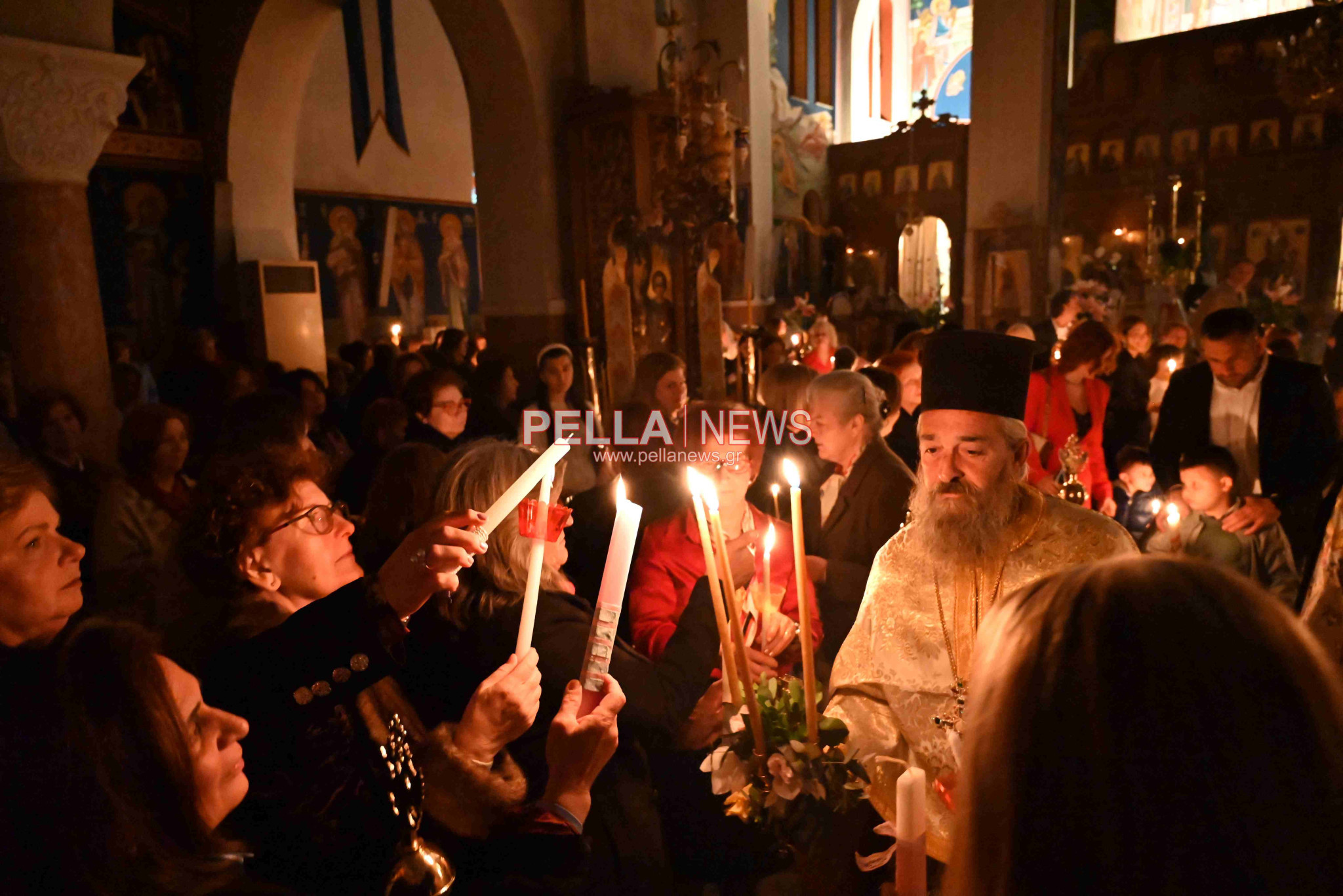 Η τελετή της Αναστάσεως στον Ιερό Ναό Αγίου Στεφάνου Σκύδρας