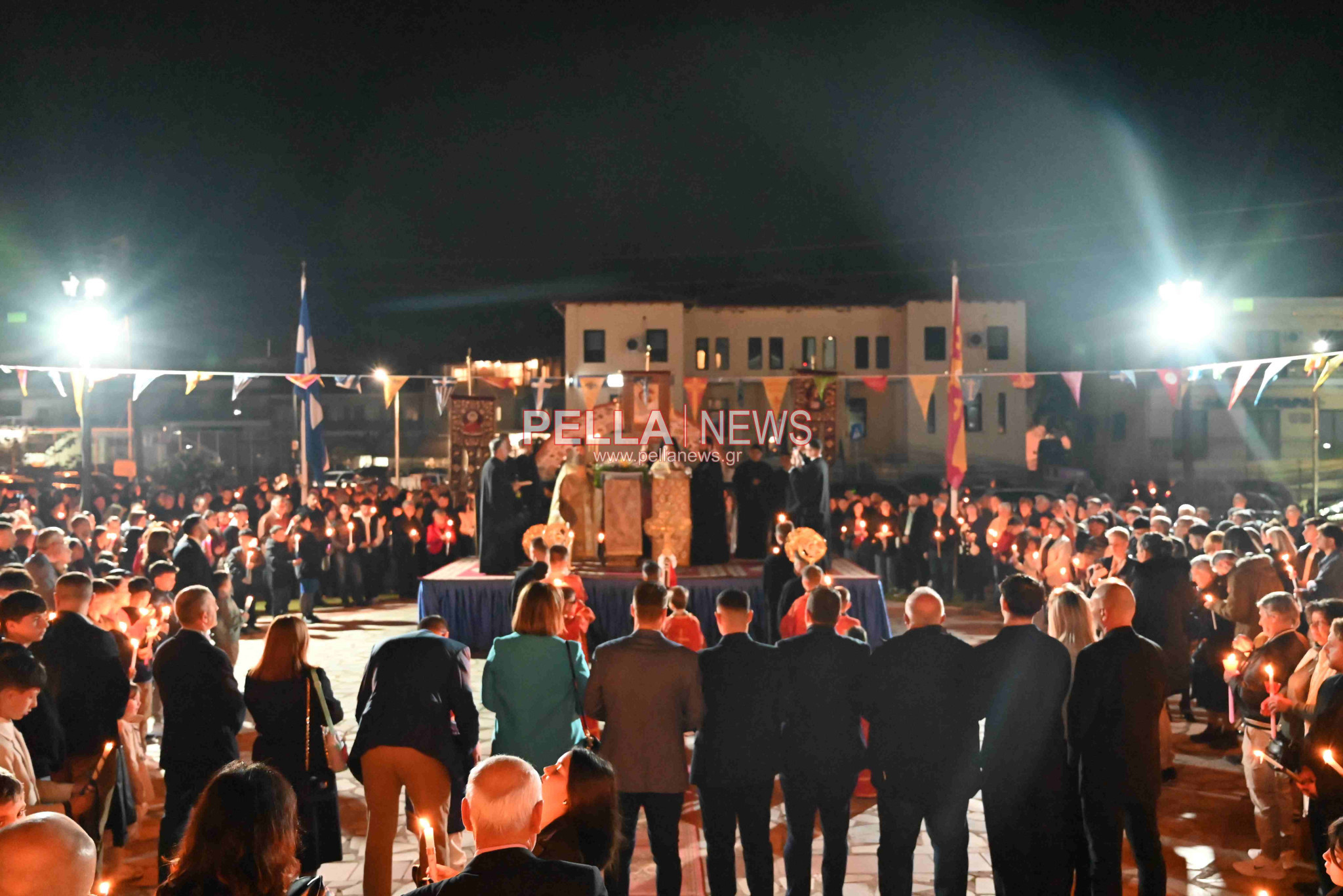 Η τελετή της Αναστάσεως στον Ιερό Ναό Αγίου Στεφάνου Σκύδρας