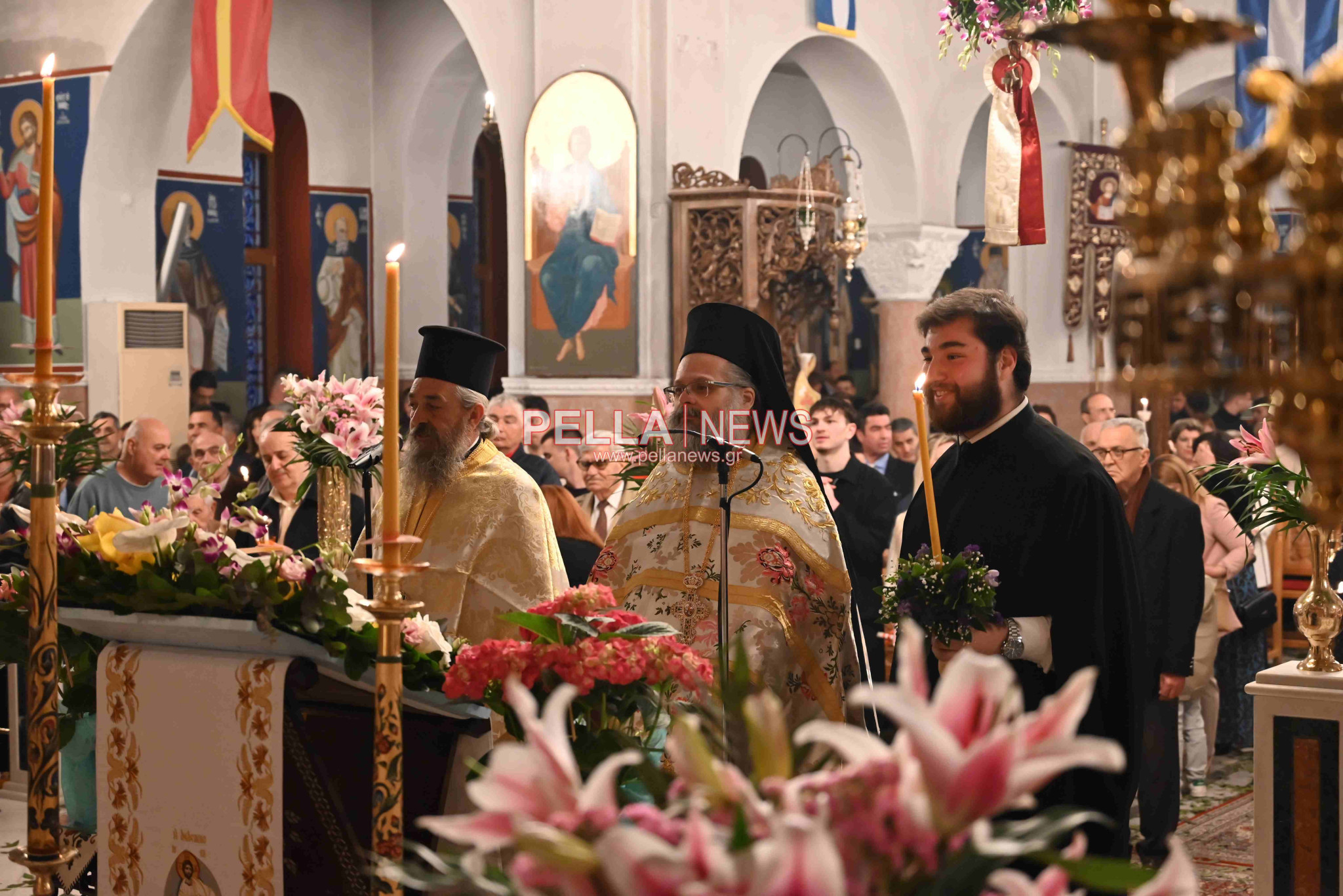 Η τελετή της Αναστάσεως στον Ιερό Ναό Αγίου Στεφάνου Σκύδρας