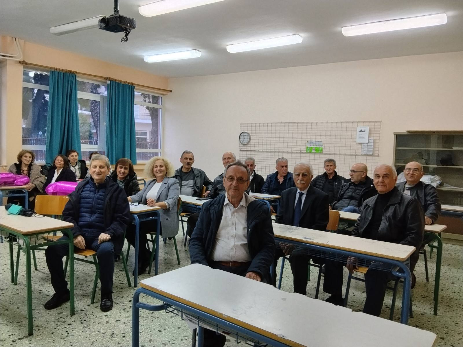 Συνάντηση των αποφοίτων Λυκείου Σκύδρας του 1981 μετά από 45 χρόνια