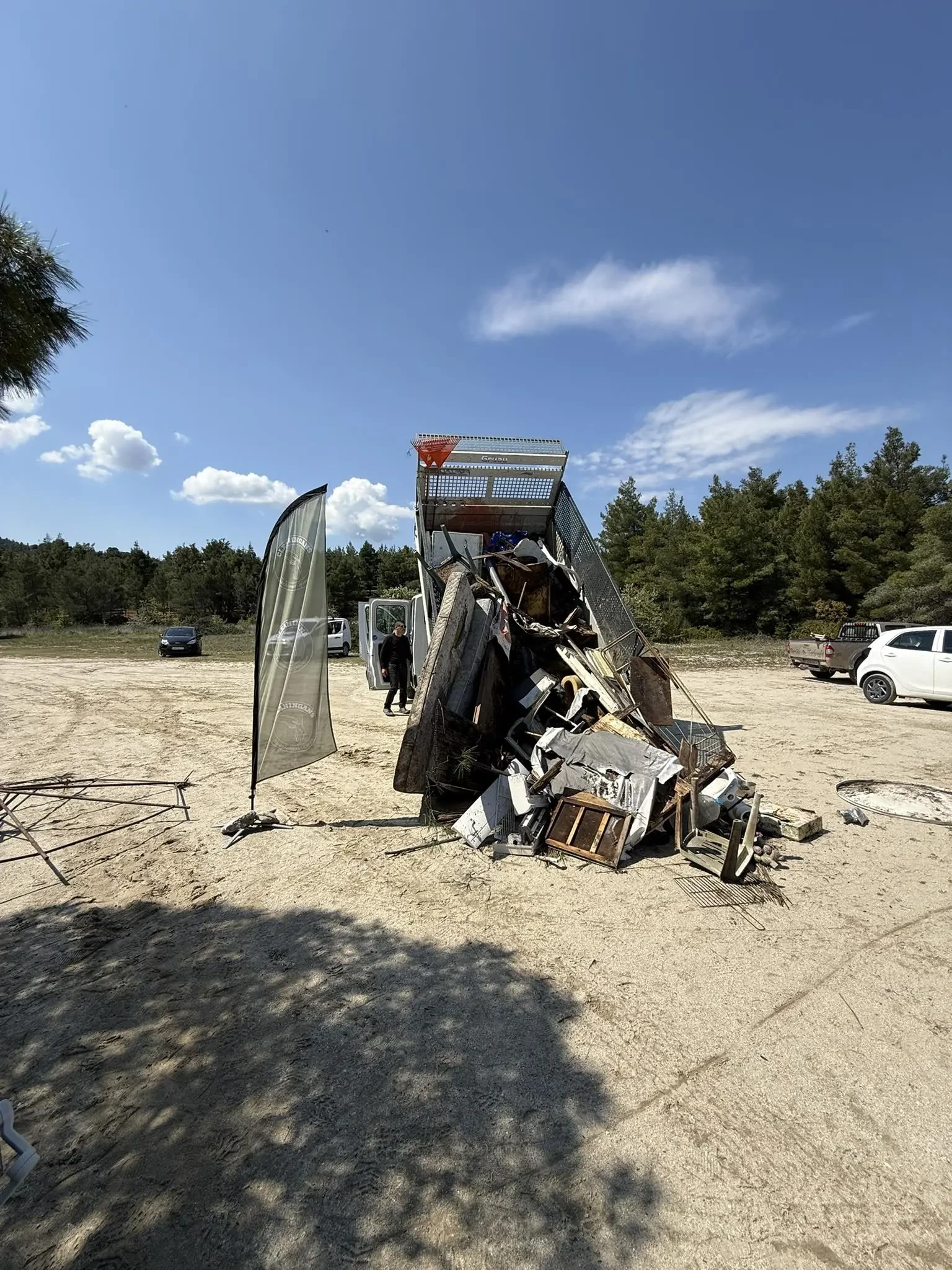 Χαλκιδική: Ο Γλαρόκαβος καθάρισε ξανά
