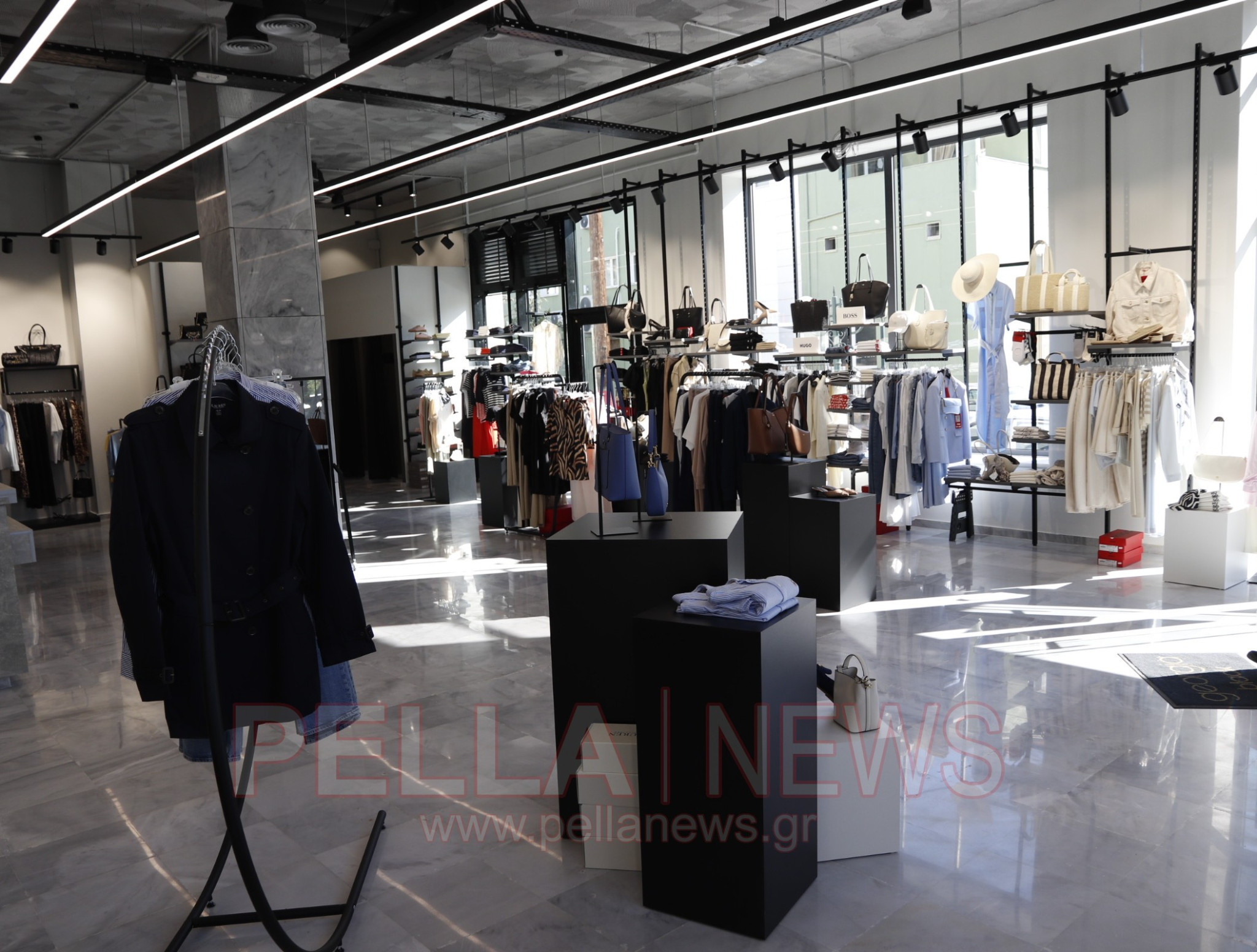 Το νέο σημείο αναφοράς για τη γυναικεία μόδα στη Σκύδρα είναι γεγονός (φωτογραφίες & βίντεο)