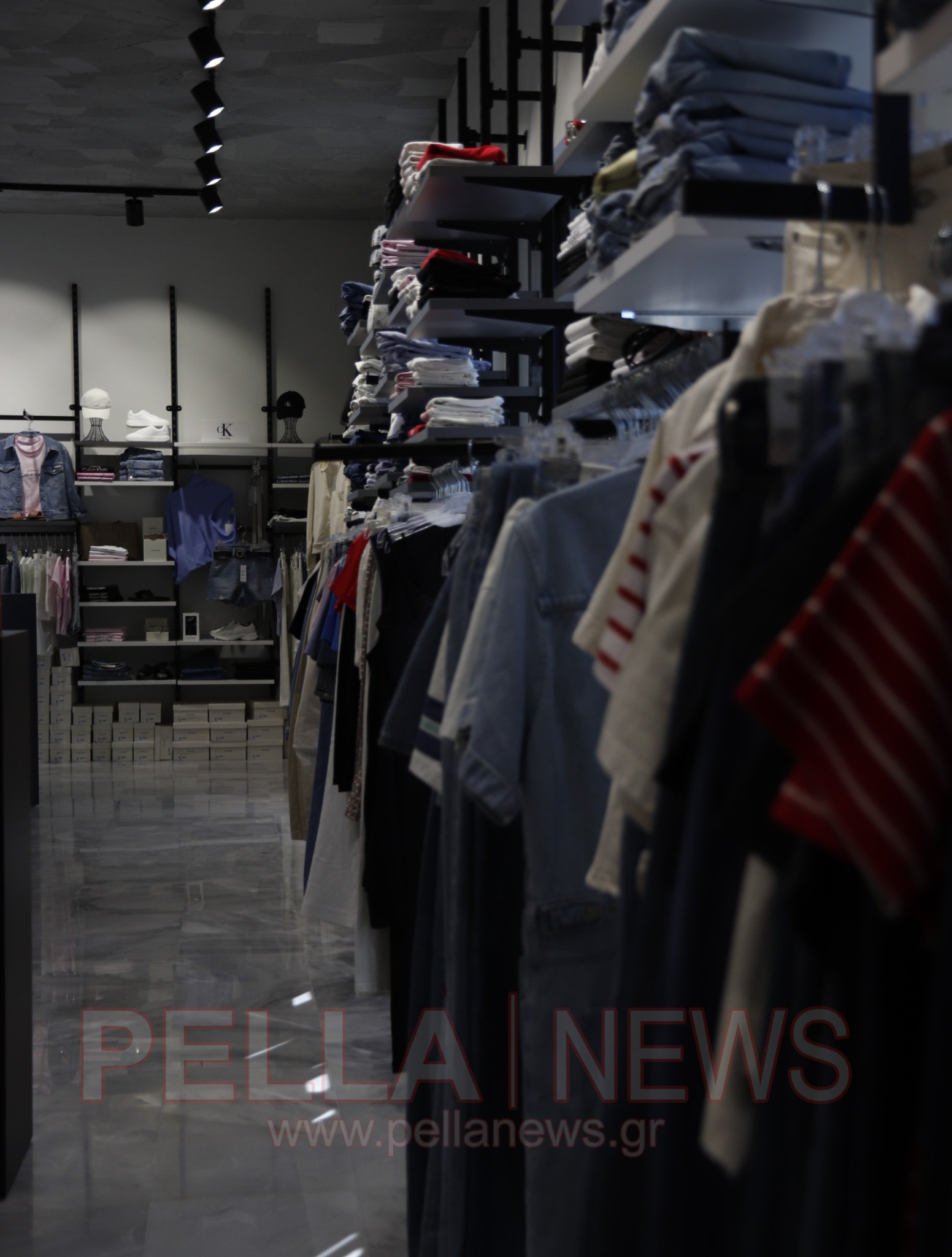 Το νέο σημείο αναφοράς για τη γυναικεία μόδα στη Σκύδρα είναι γεγονός (φωτογραφίες & βίντεο)