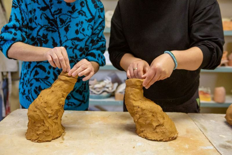 Κ.Δ.Α.Π. με.Α Δήμου Πέλλας - Διεθνή Έκθεση Κεραμικής στα Γιαννιτσά: «Άγγιξε ΜΕ» - Touch ME