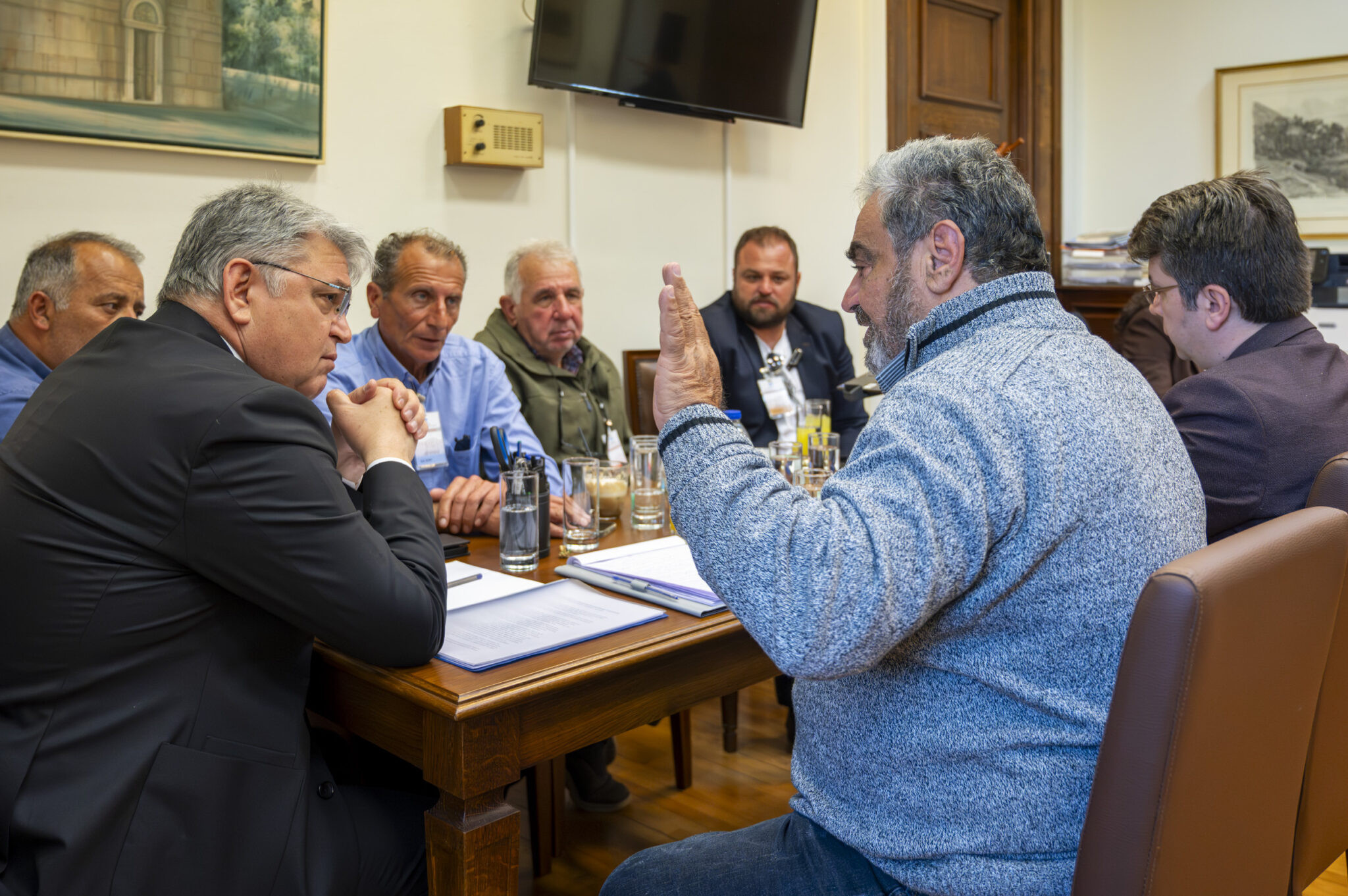 «Στο πλευρό των ακριτών της θάλασσας – Συνάντηση του Προέδρου της ΝΙΚΗΣ Δημήτρη Νατσιού με αντιπροσωπεία αλιέων στη Βουλή»