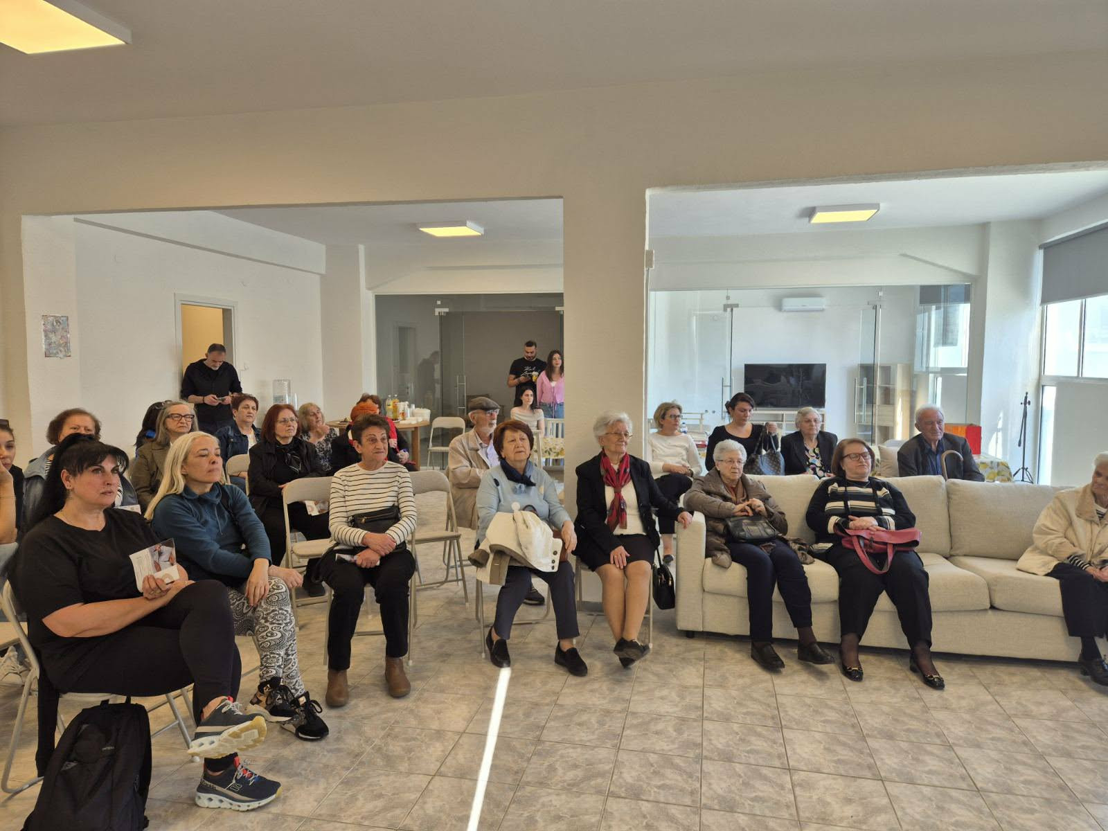 Εργαστήρι αγγειοπλαστικής αφιερωμένο στη Μητέρα