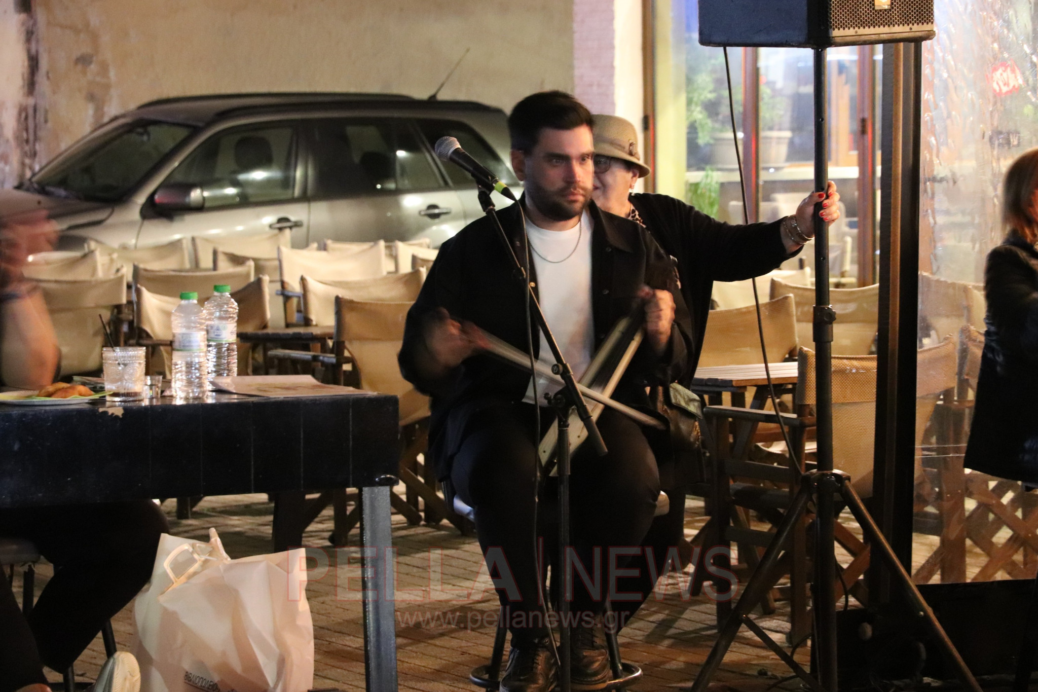 Το βιβλιοπωλείο «Ανδρεάδη» στη Σκύδρα φιλοξένησε την παρουσίαση του νέου βιβλίου «Καθαρμός» του Σπύρου Πετρουλάκη (Βιντεο)