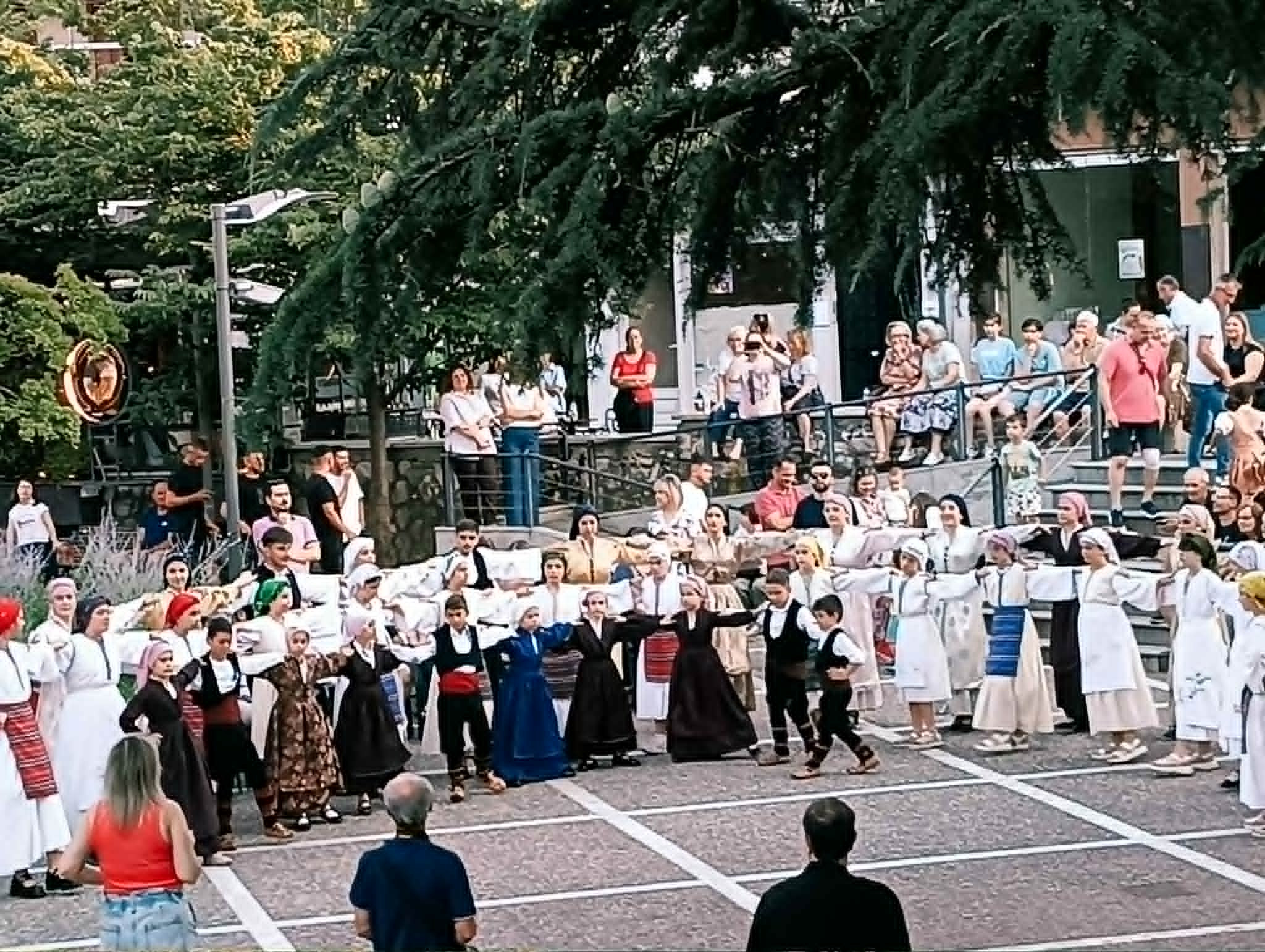 Με  επιτυχία πραγματοποιήθηκε το 2ο Χορευτικό Αντάμωμα Παιδικών & Εφηβικών Ομάδων στην Έδεσσα