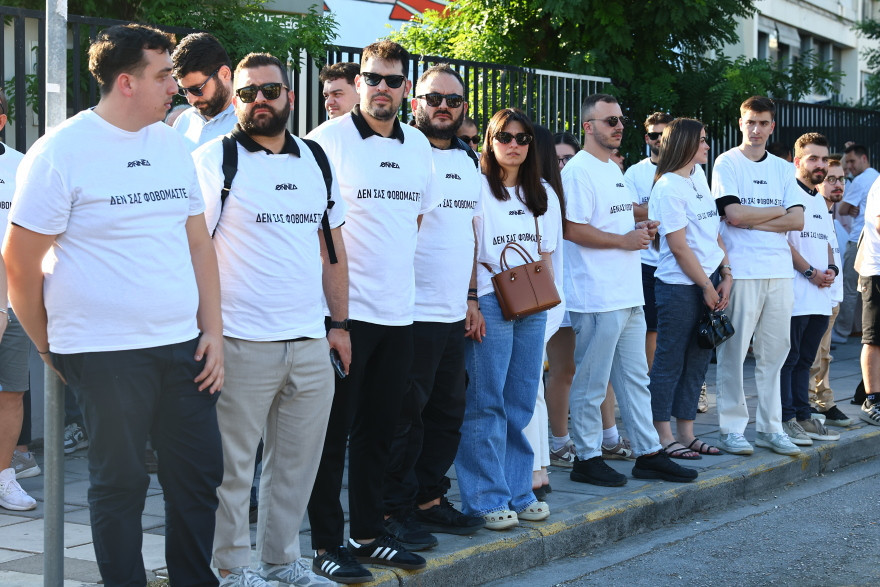 Με σύνθημα «δεν σας φοβόμαστε» έγινε η συγκέντρωση της ΝΔ στη Θεσσαλονίκη για τη δολοφονία της Βάγιας Νέστορα