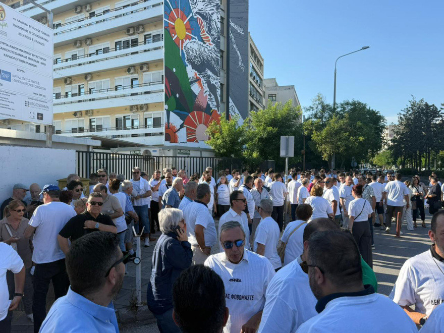 Με σύνθημα «δεν σας φοβόμαστε» έγινε η συγκέντρωση της ΝΔ στη Θεσσαλονίκη για τη δολοφονία της Βάγιας Νέστορα