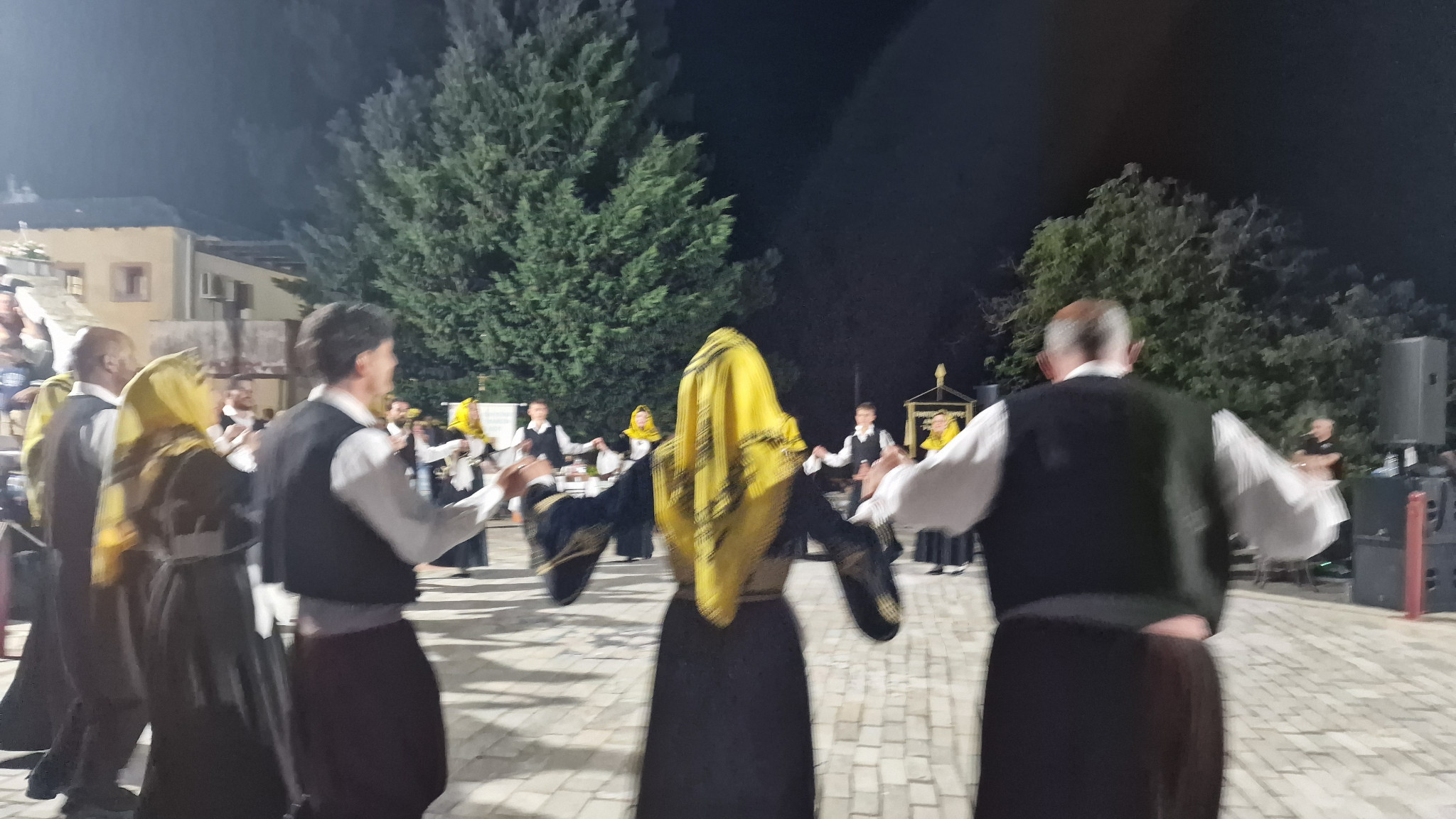 Με χορό, παράδοση και έντονο πολιτικό ενδιαφέρον ολοκληρώθηκε η 25η Γιορτή Κερασιών στον Αρχάγγελο