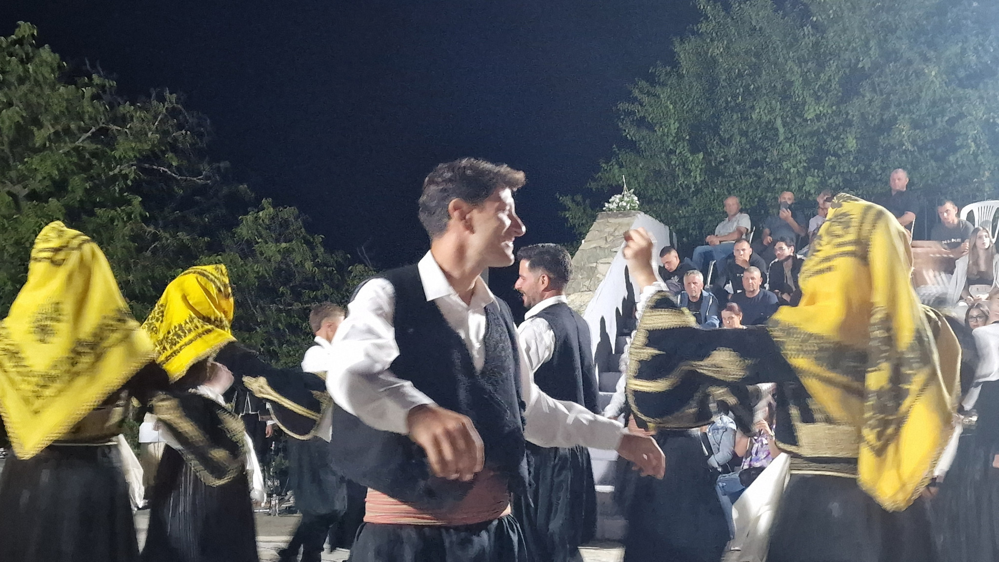Με χορό, παράδοση και έντονο πολιτικό ενδιαφέρον ολοκληρώθηκε η 25η Γιορτή Κερασιών στον Αρχάγγελο