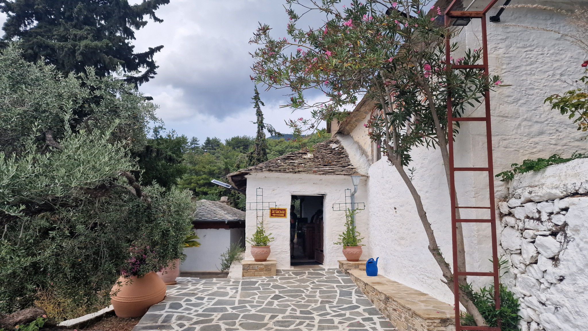 Το PellaNews.gr στην Ιερά Μονή Κοιμήσεως της Θεοτόκου Μαριών Θάσου (Παναγούδα)