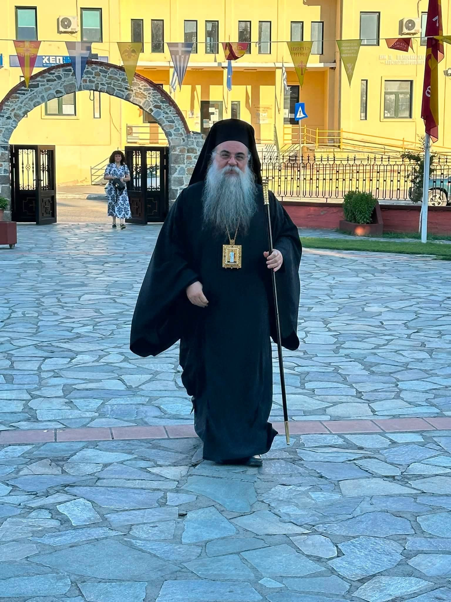 Με λαμπρότητα η Αρχιερατική Θεία Λειτουργία στον Ιερό Ναό Αγίου Στεφάνου Σκύδρας