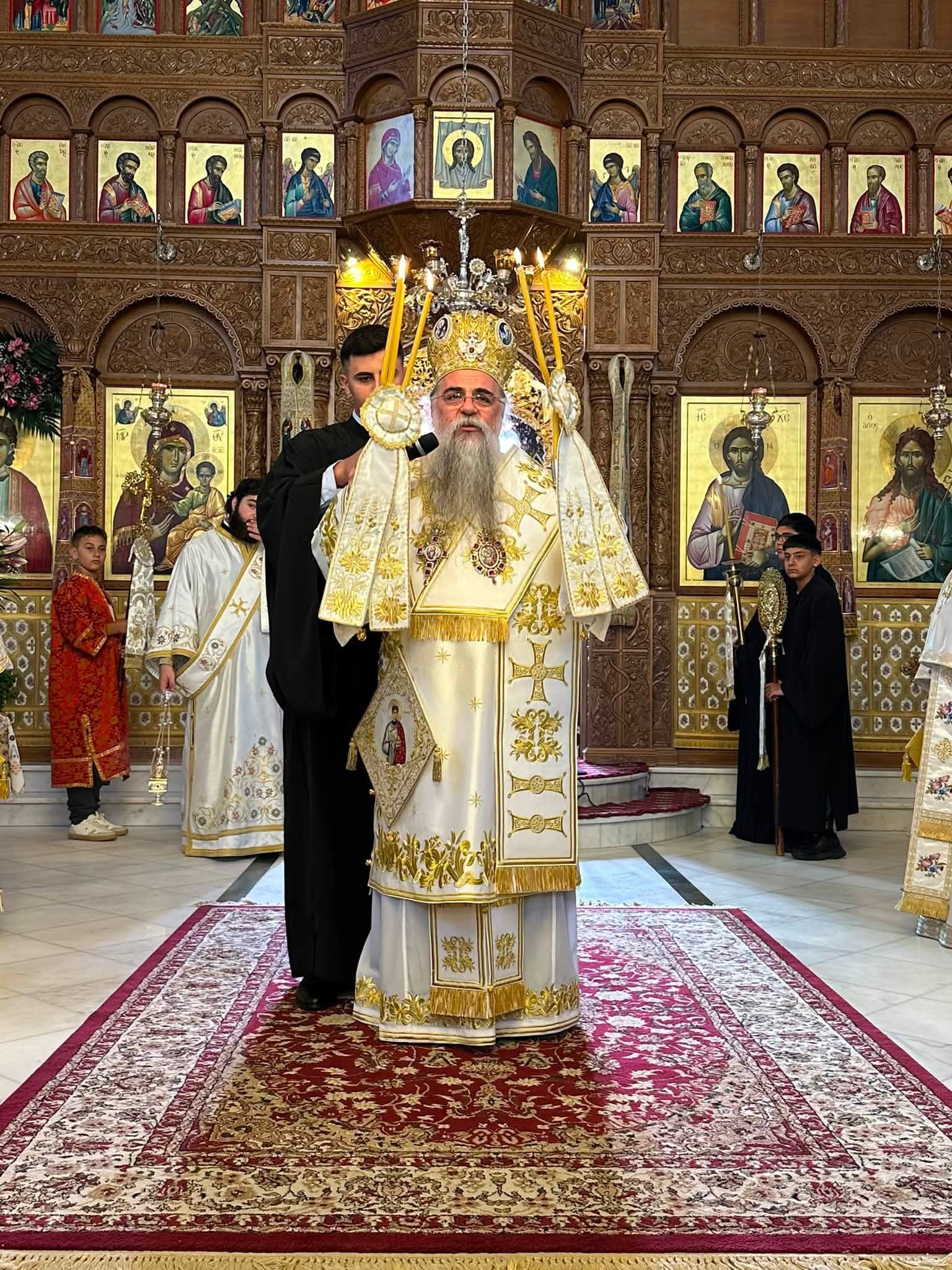 Με λαμπρότητα η Αρχιερατική Θεία Λειτουργία στον Ιερό Ναό Αγίου Στεφάνου Σκύδρας