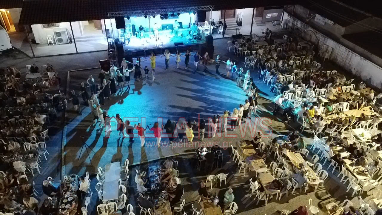 Πολιτιστικός Σύλλογος Καρυώτισσας: Οι Καφαντάριδες απογείωσαν το παραδοσιακό γλέντι (φωτογραφίες/βίντεο)