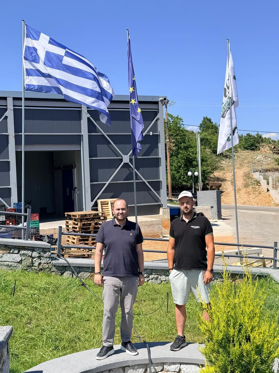 Επίσκεψη Λάκη Βασιλειάδη σε συνεταιρισμούς, ομάδες παραγωγών, διαλογητήρια, κέντρα παραλαβών και επιχειρήσεις που διακινούν προϊόντα στην περιοχή της Έδεσσας