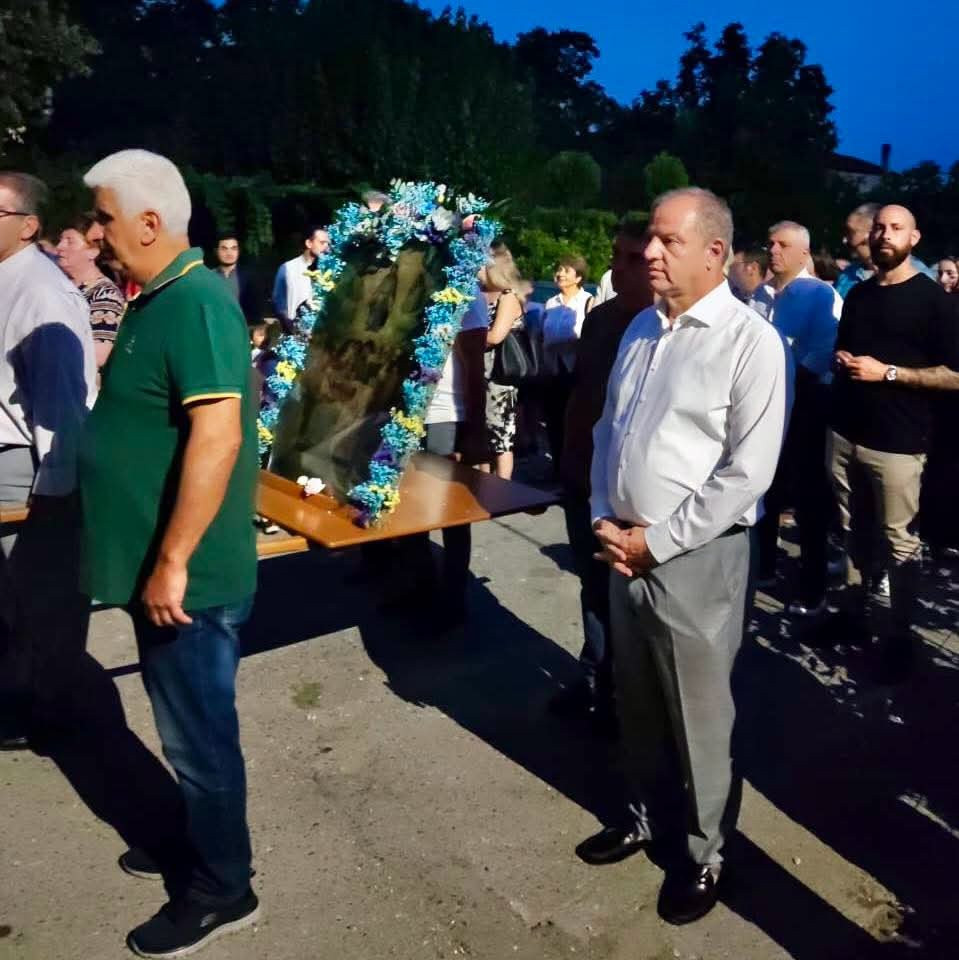 Σε Φούστανη και Καρυώτισσα ο Διονύσης Σταμενίτης