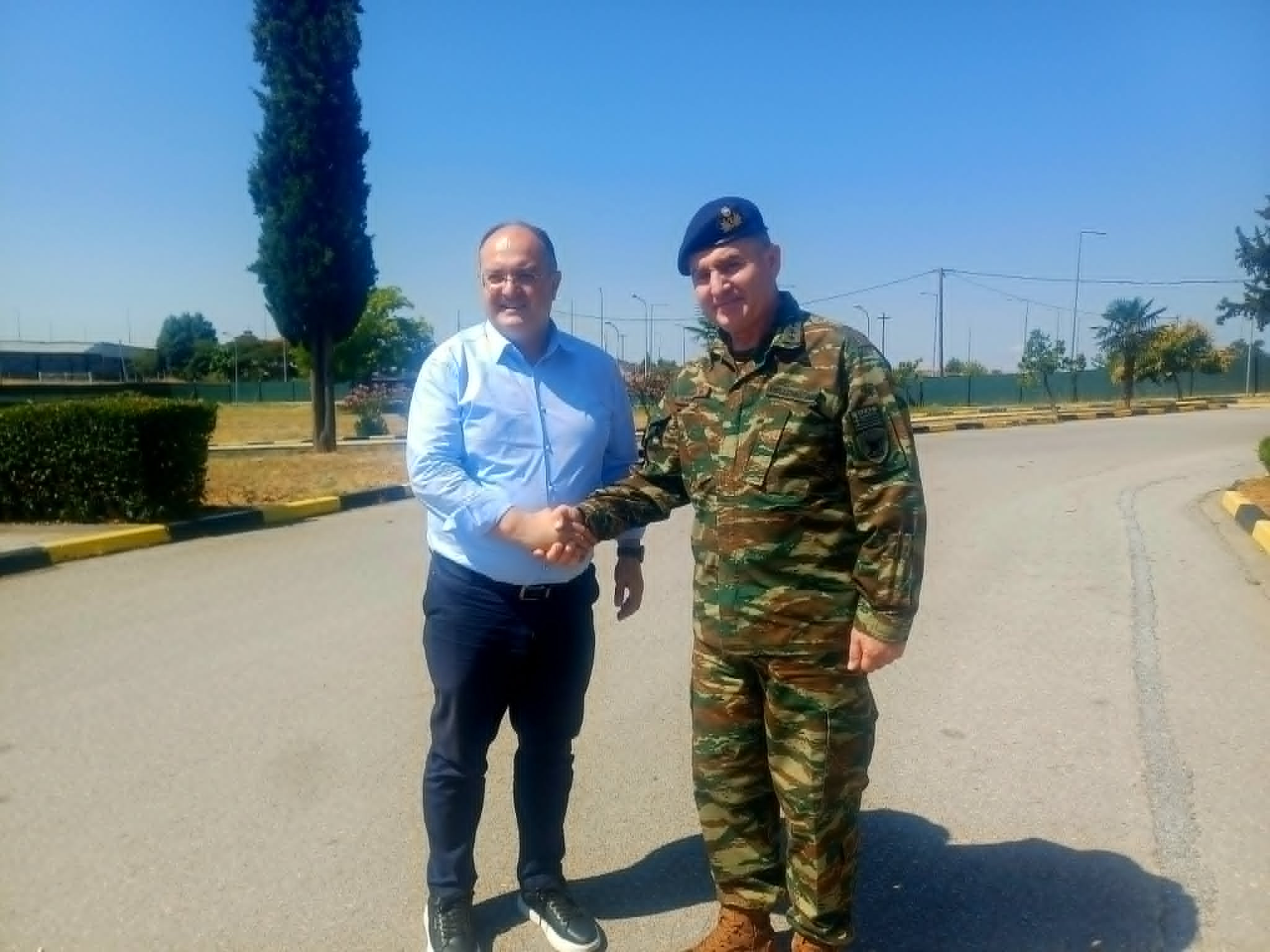 Επίσκεψη Δημάρχου Κιλκίς στο ΠΚΕΕΥΕ και δωρεά απινιδωτή