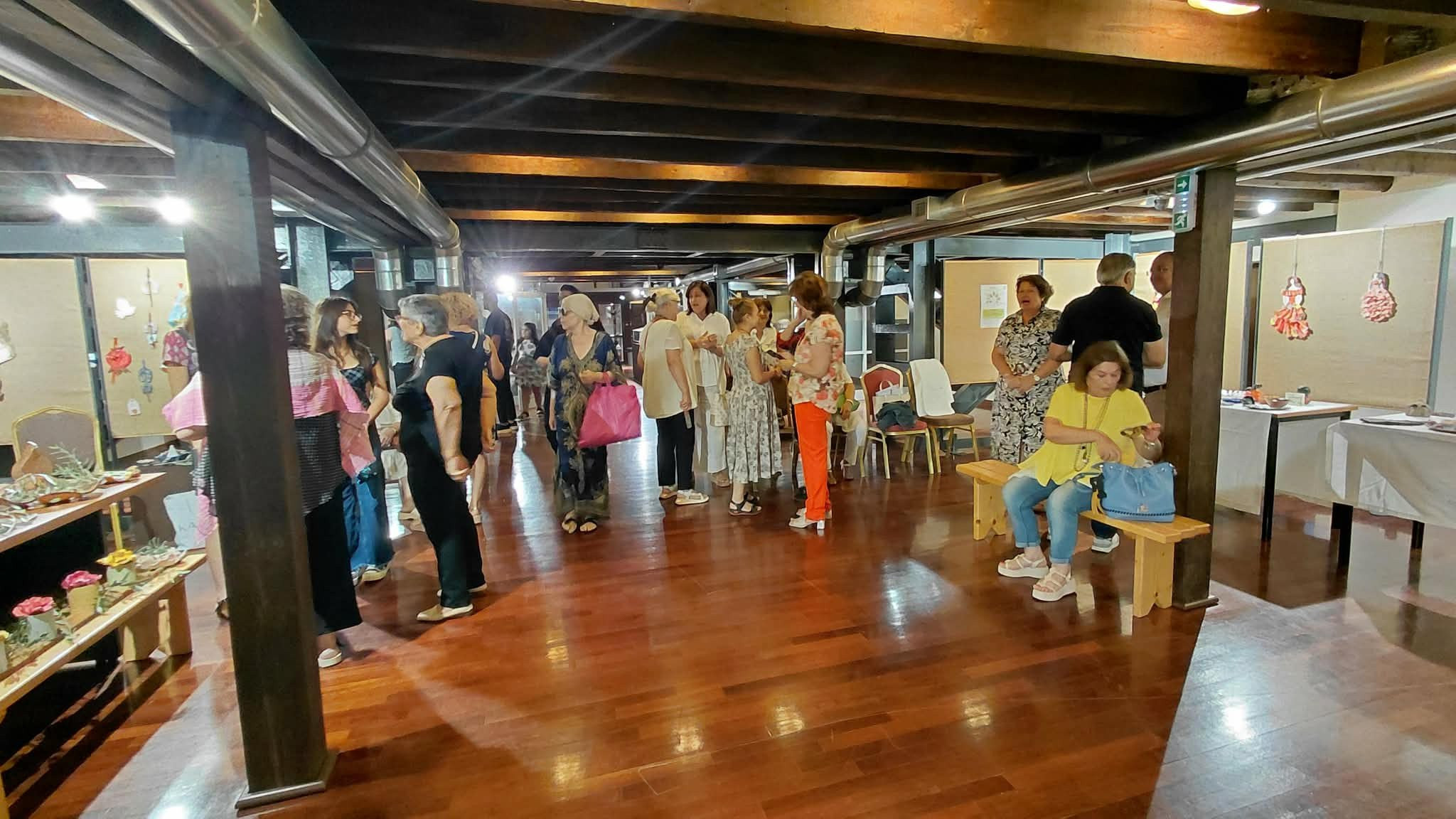 Χειροποίητες δημιουργίες ‘’Ίριδας’’ στην Καπναποθήκη της Αυστροελληνικής