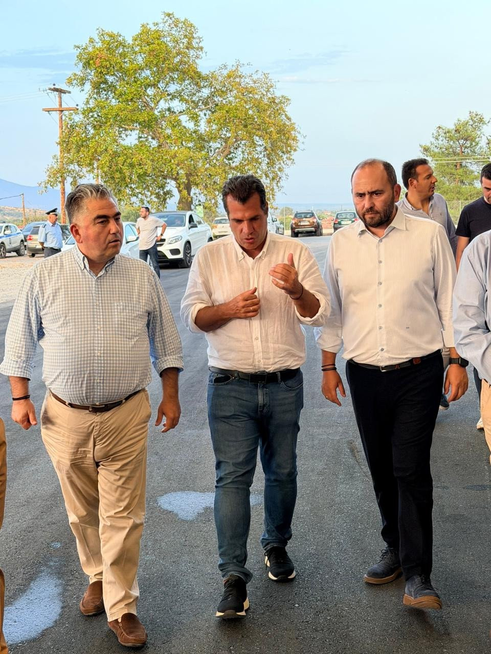 Ο Λάκης Βασιλειάδης με τον Υπουργό Μετανάστευσης & Ασύλου στην Πέλλα