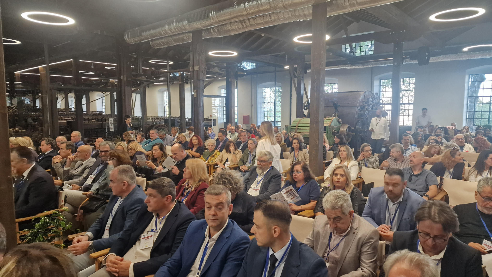 Η Έδεσσα στο επίκεντρο της Αυτοδιοίκησης, της Υγείας και της Βιωσιμότητας – Ξεκίνησε το μεγαλύτερο συνέδριο που διοργάνωσε η πόλη