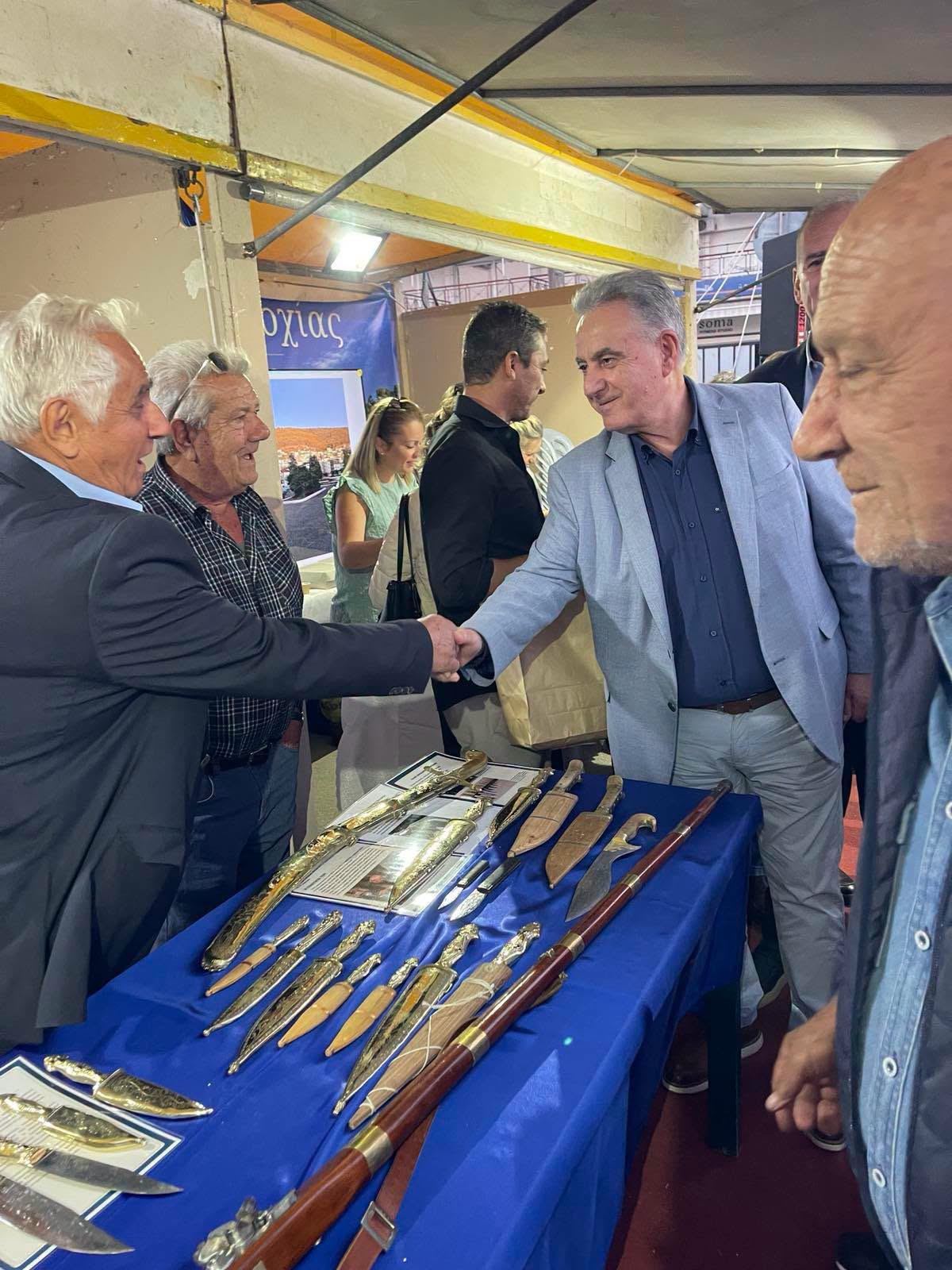 Θανάσης Καββαδάς από την 3η AGRE AMFI στην Αμφιλοχία: Εντός Οκτωβρίου η ενίσχυση για τις ζωοτροφές 53,77 εκατ. ευρώ για όλη την Ελλάδα