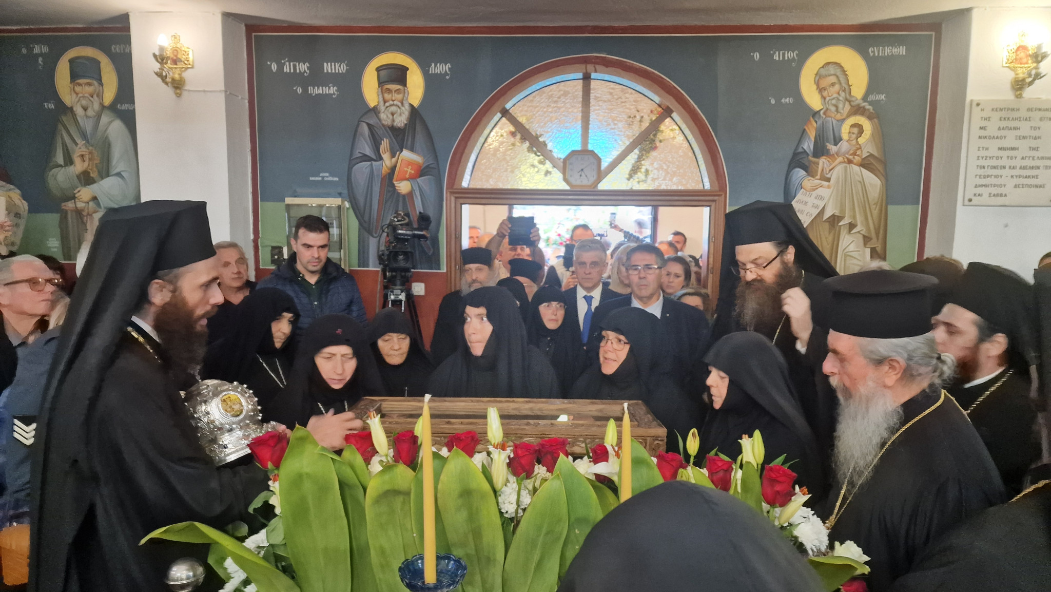 Ιστορική ημέρα με την  ανακομιδή και υποδοχή των Ιερών Λειψάνων της Αγίας Χρυσής