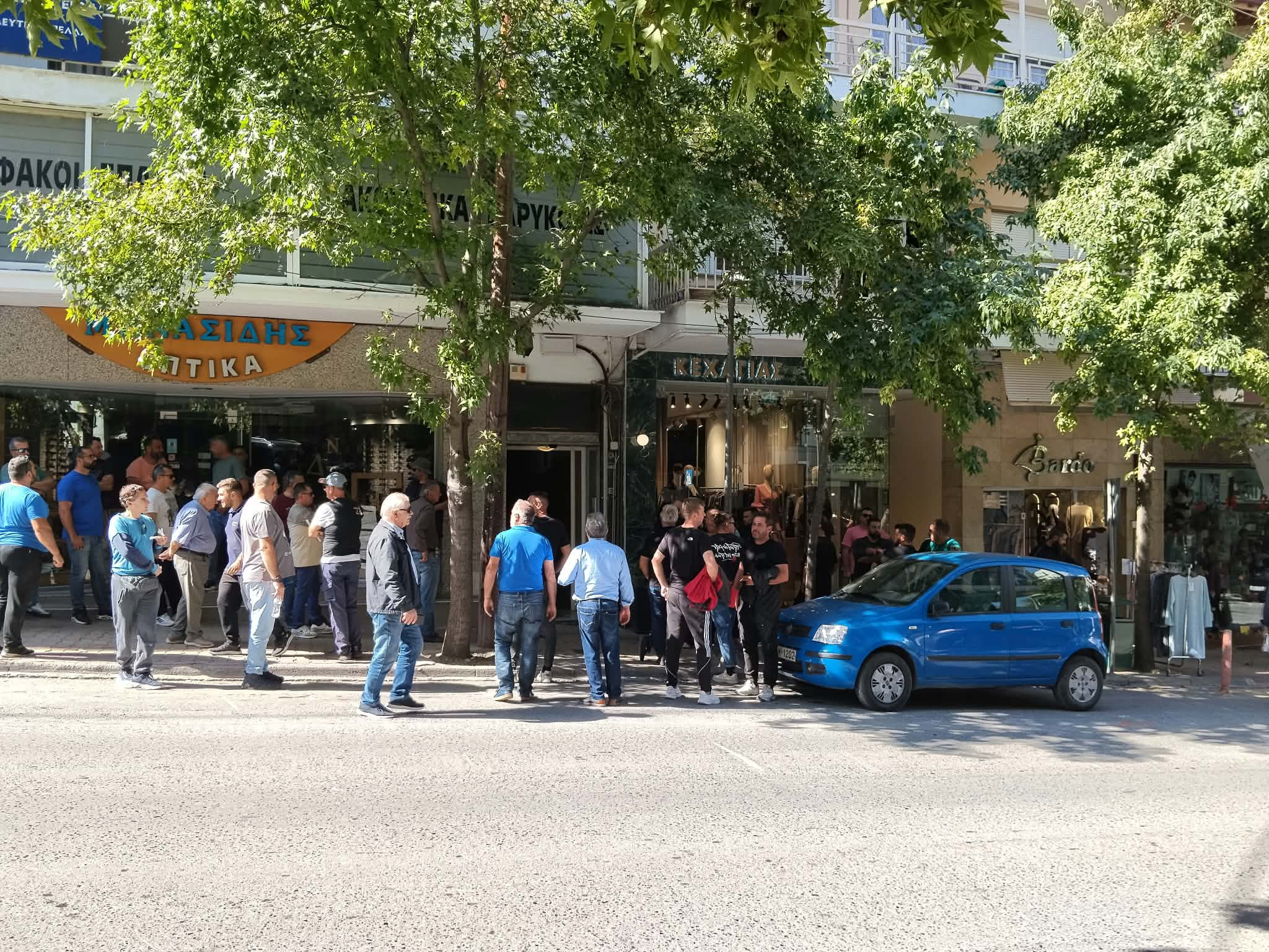 Με σύνθημα το "Αγρότη πολέμα" στον Πεζόδρομο των Γιαννιτσών οι αγρότες της Αλμωπίας