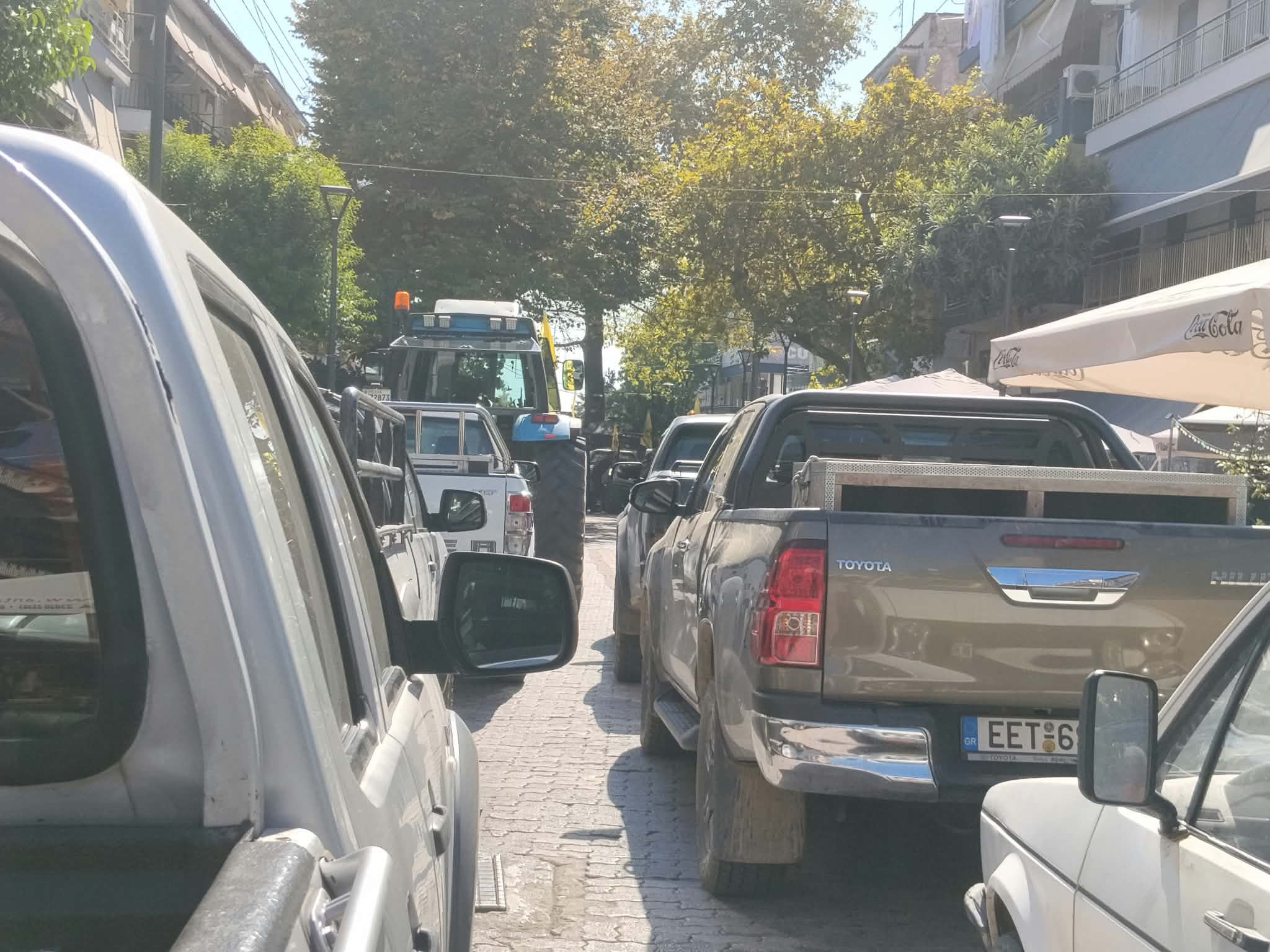 Με σύνθημα το "Αγρότη πολέμα" στον Πεζόδρομο των Γιαννιτσών οι αγρότες της Αλμωπίας