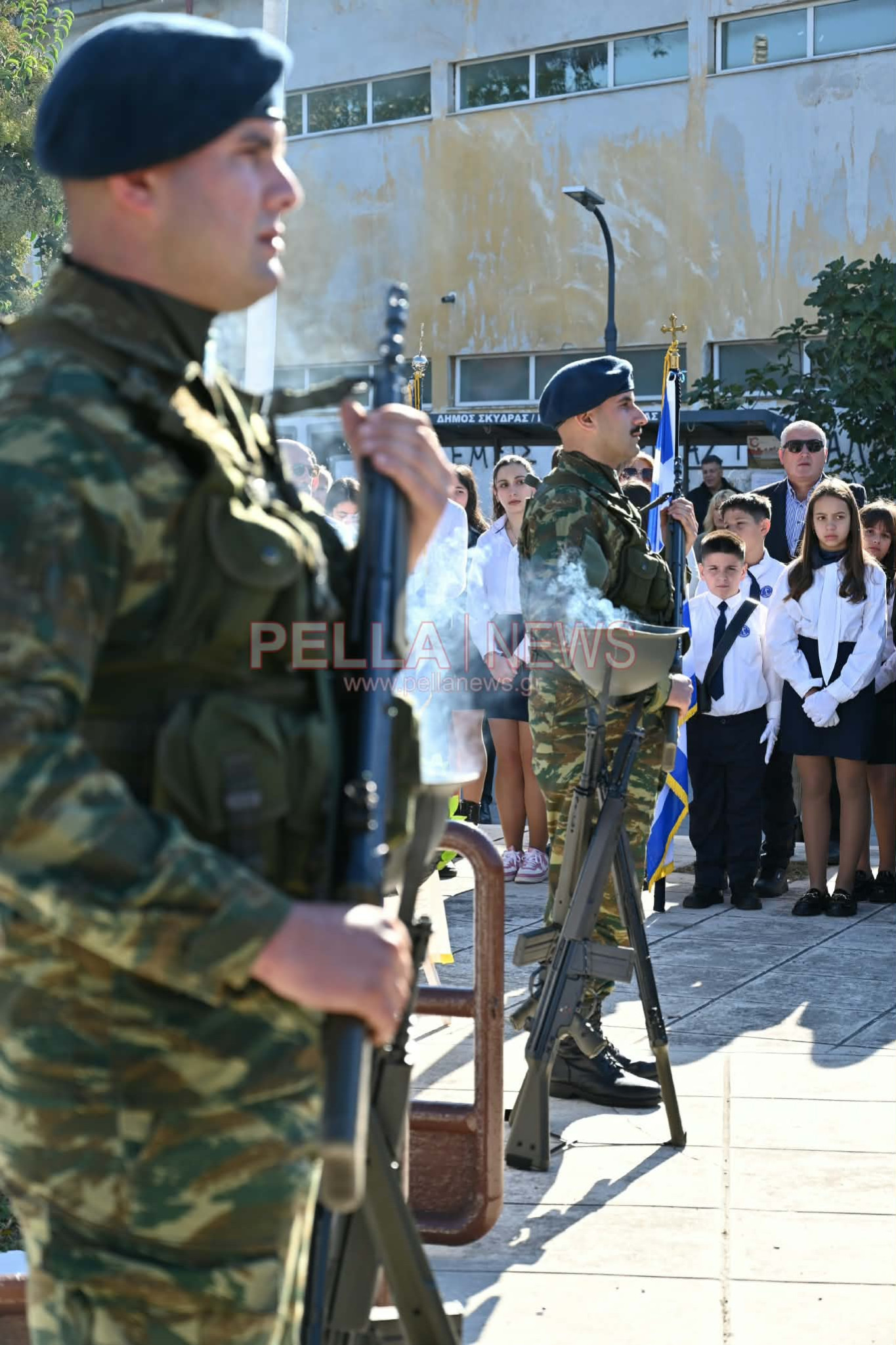 Σκύδρα: Επιμνημόσυνη δέηση και κατάθεση στεφάνων για την επέτειο της απελευθέρωσης (φωτογραφίες)