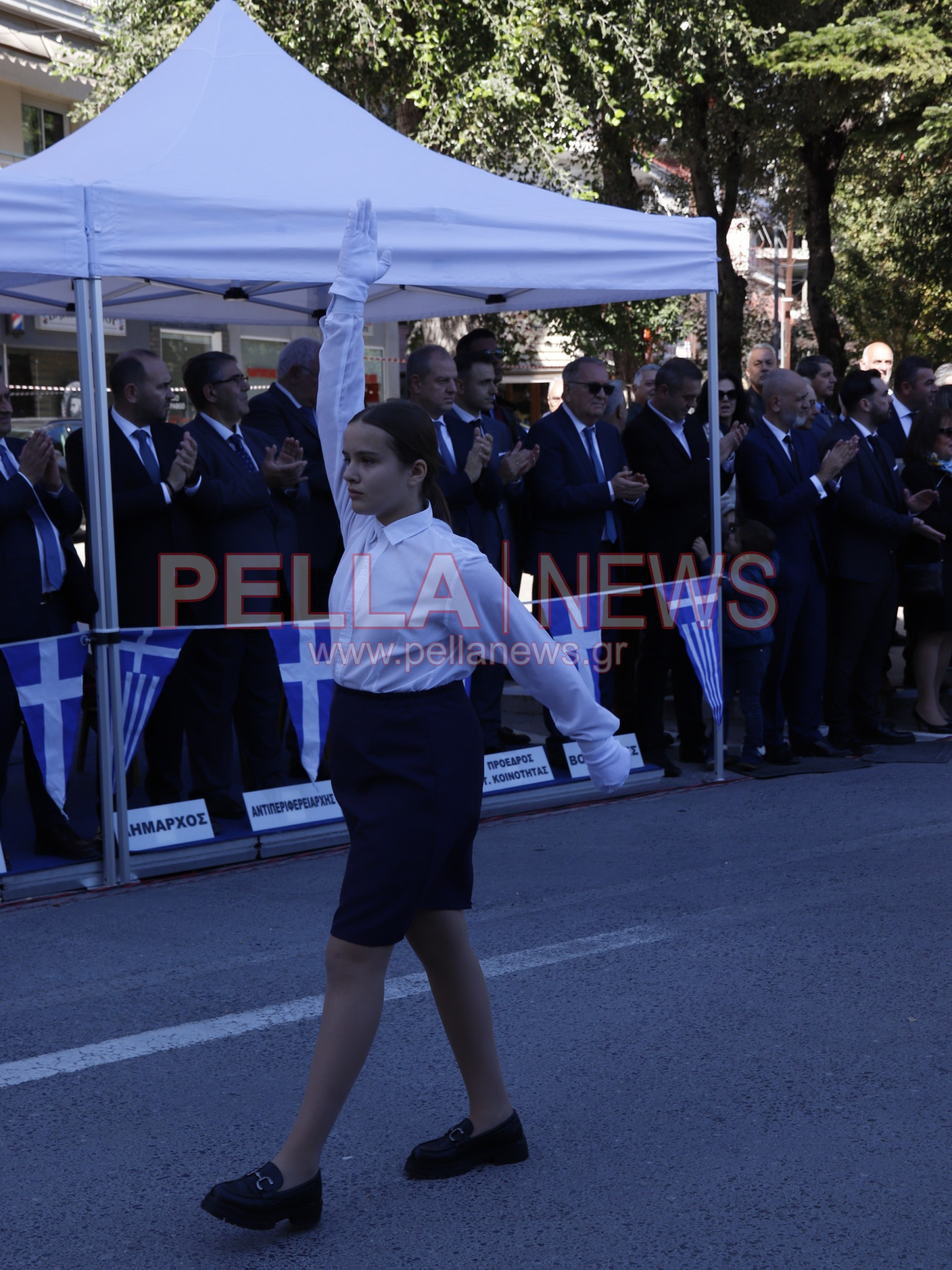 Με κάθε επισημότητα γιορτάστηκε η απελευθέρωση της Έδεσσας. Φωτογραφίες από τα σχολεία