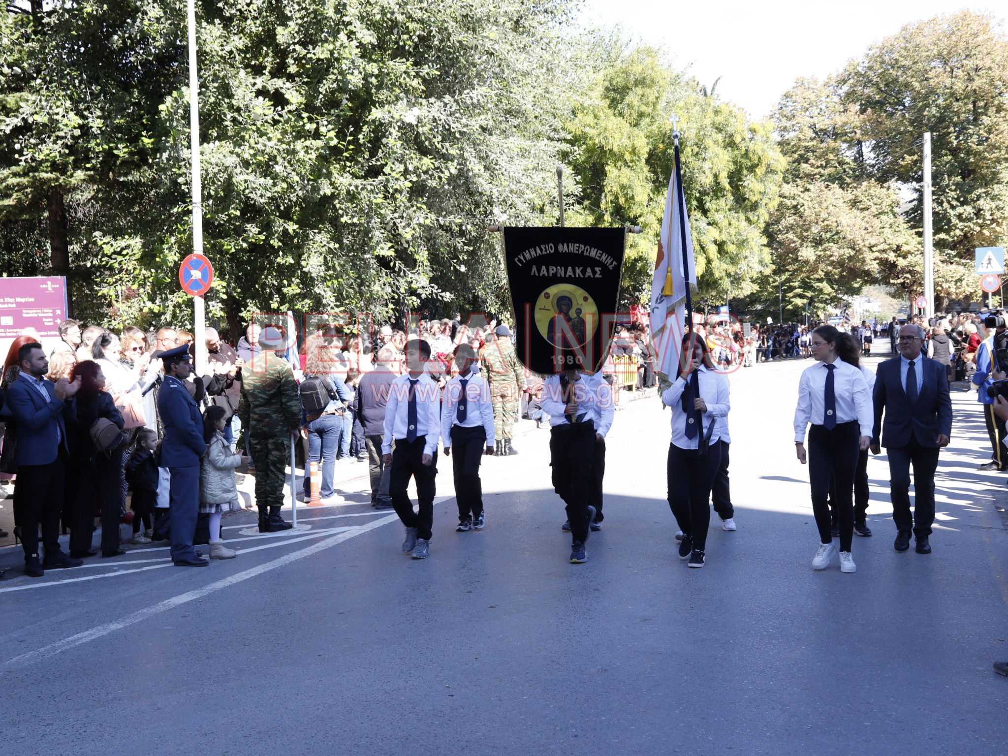 Με κάθε επισημότητα γιορτάστηκε η απελευθέρωση της Έδεσσας. Φωτογραφίες από τα σχολεία