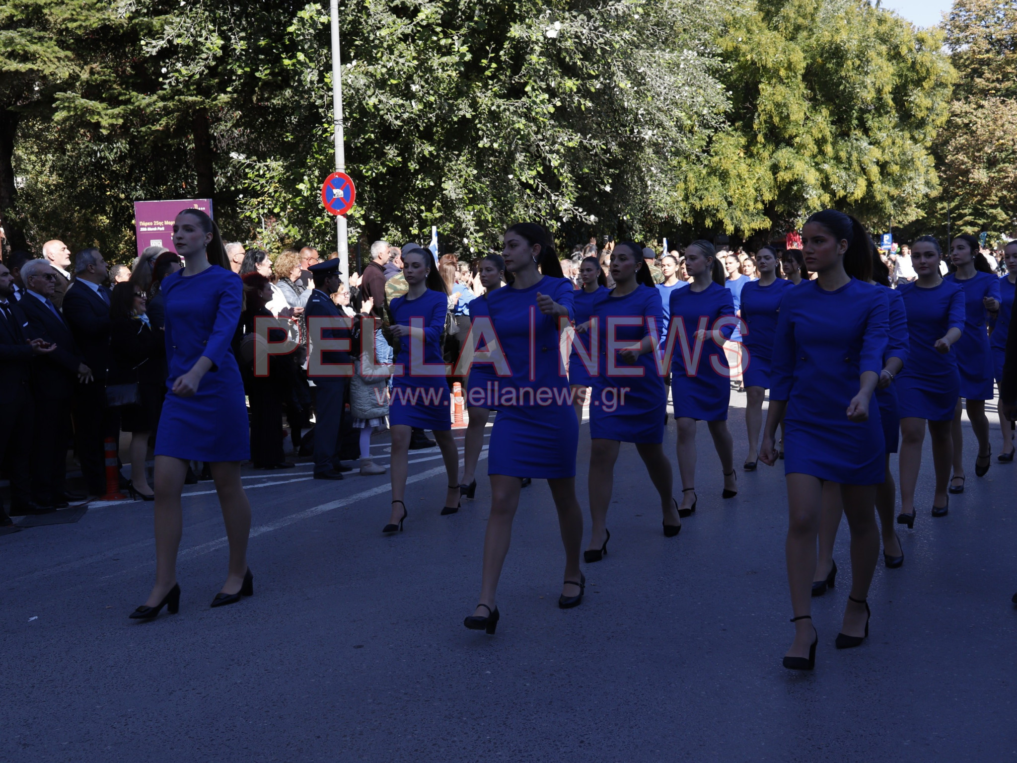 Με κάθε επισημότητα γιορτάστηκε η απελευθέρωση της Έδεσσας. Φωτογραφίες από τα σχολεία