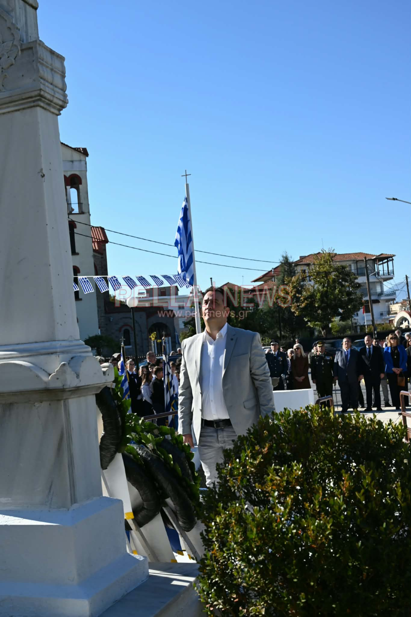 Σκύδρα: Επιμνημόσυνη δέηση και κατάθεση στεφάνων για την επέτειο της απελευθέρωσης (φωτογραφίες)