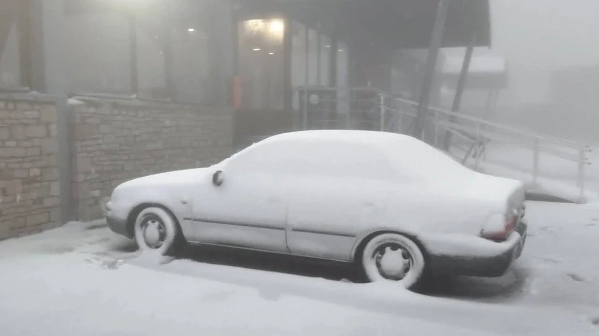 Στα λευκά ο Παρνασσός «winter is coming»