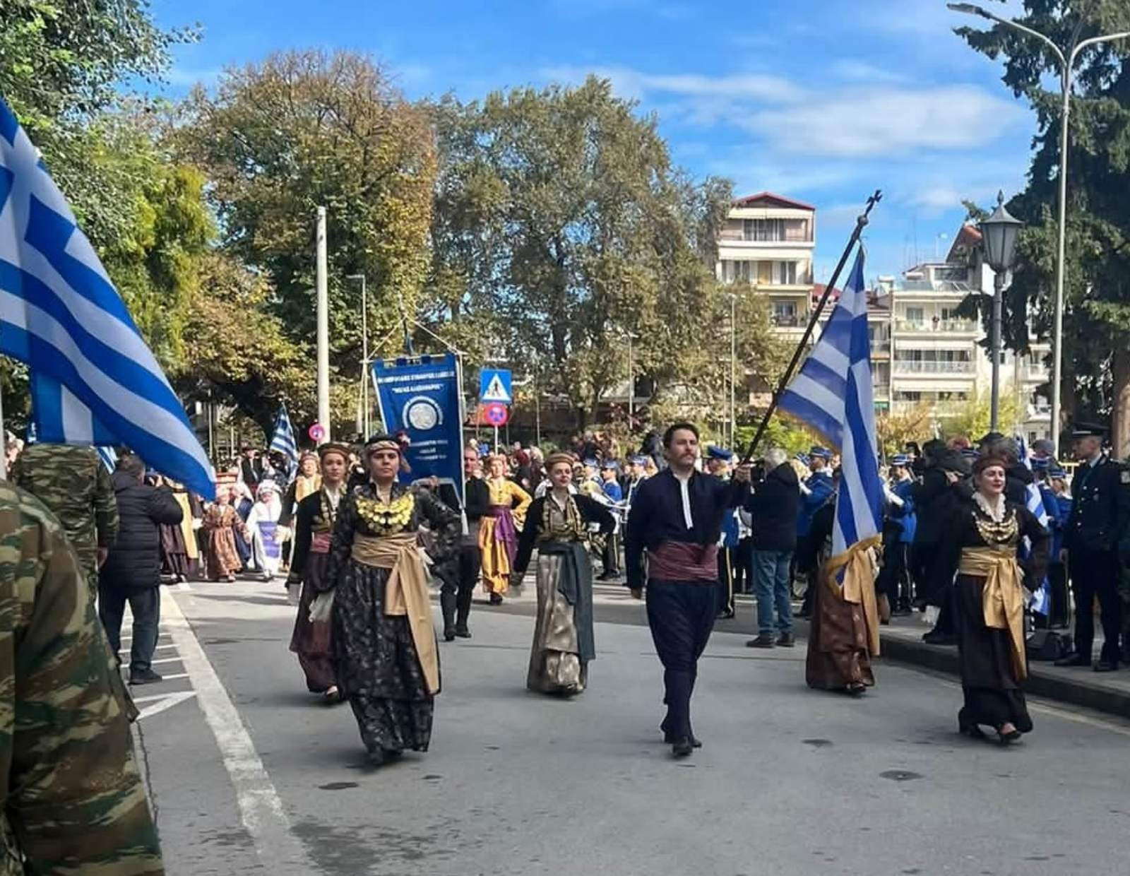 Με περηφάνια και σεβασμό στην παράδοση παρέλασε ο Φ.Σ.Ε. «Μέγας Αλέξανδρος» στην Έδεσσα